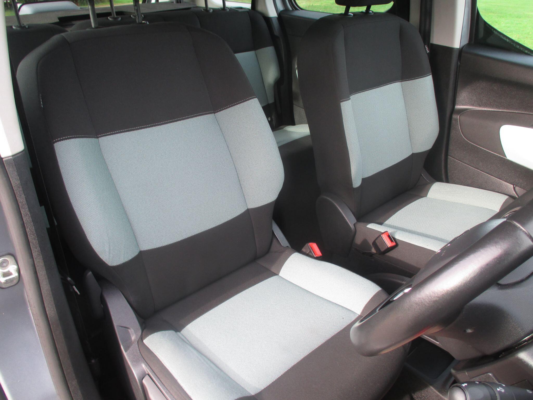 Citroen Berlingo view 21