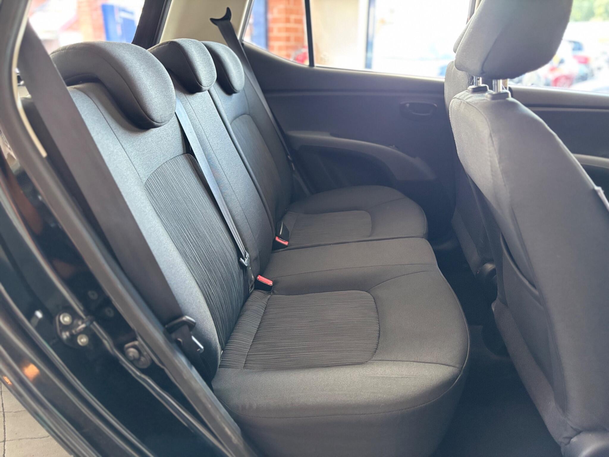Hyundai I10 view 13
