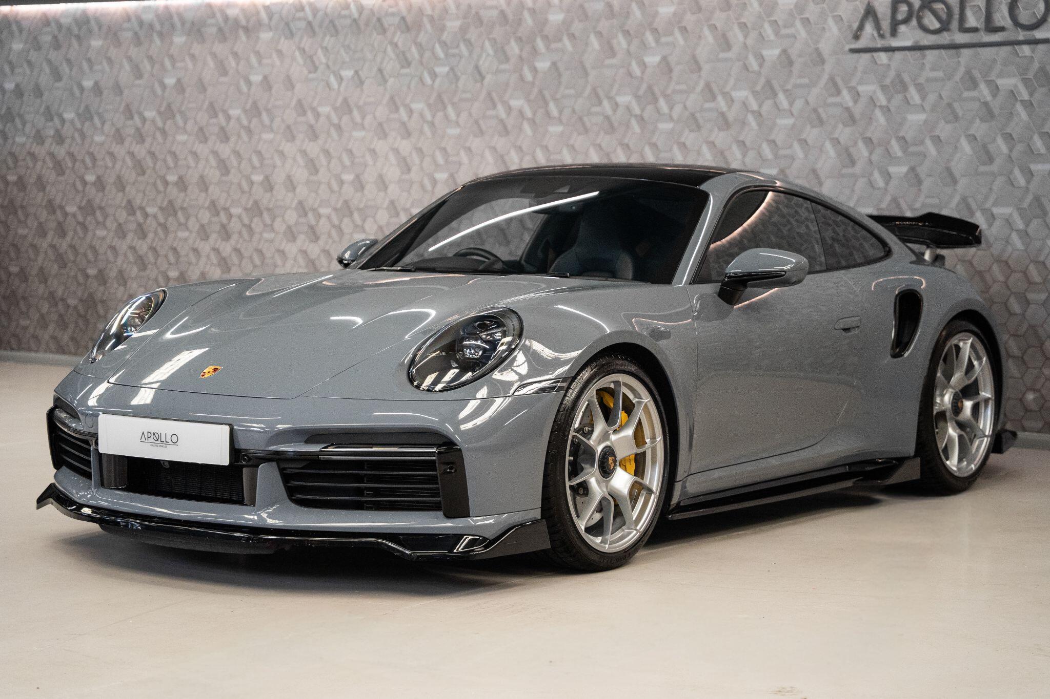 Porsche 911 view 43