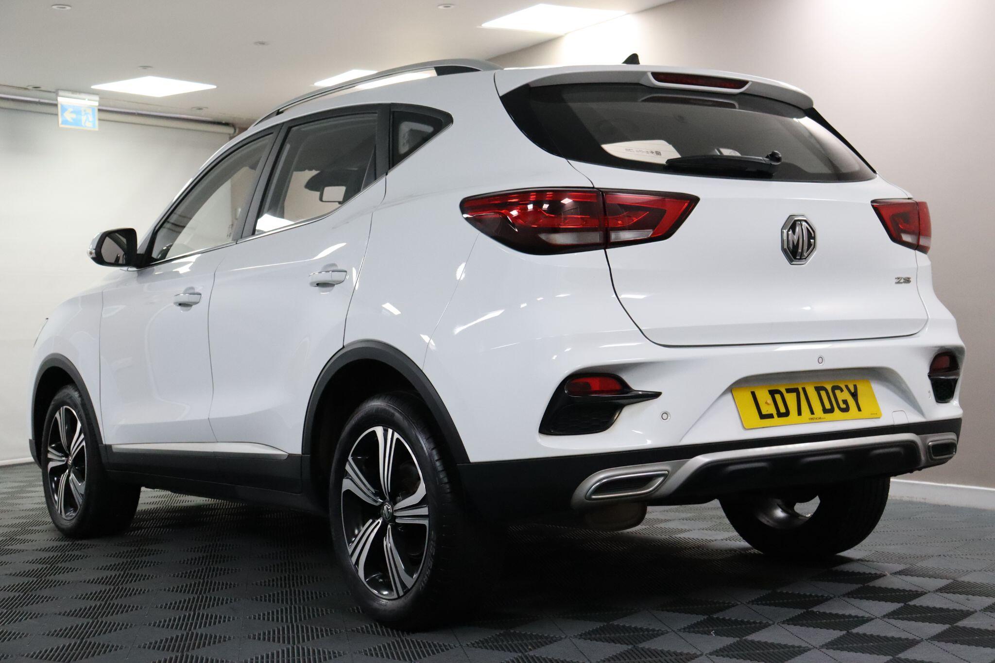 MG MG ZS view 22