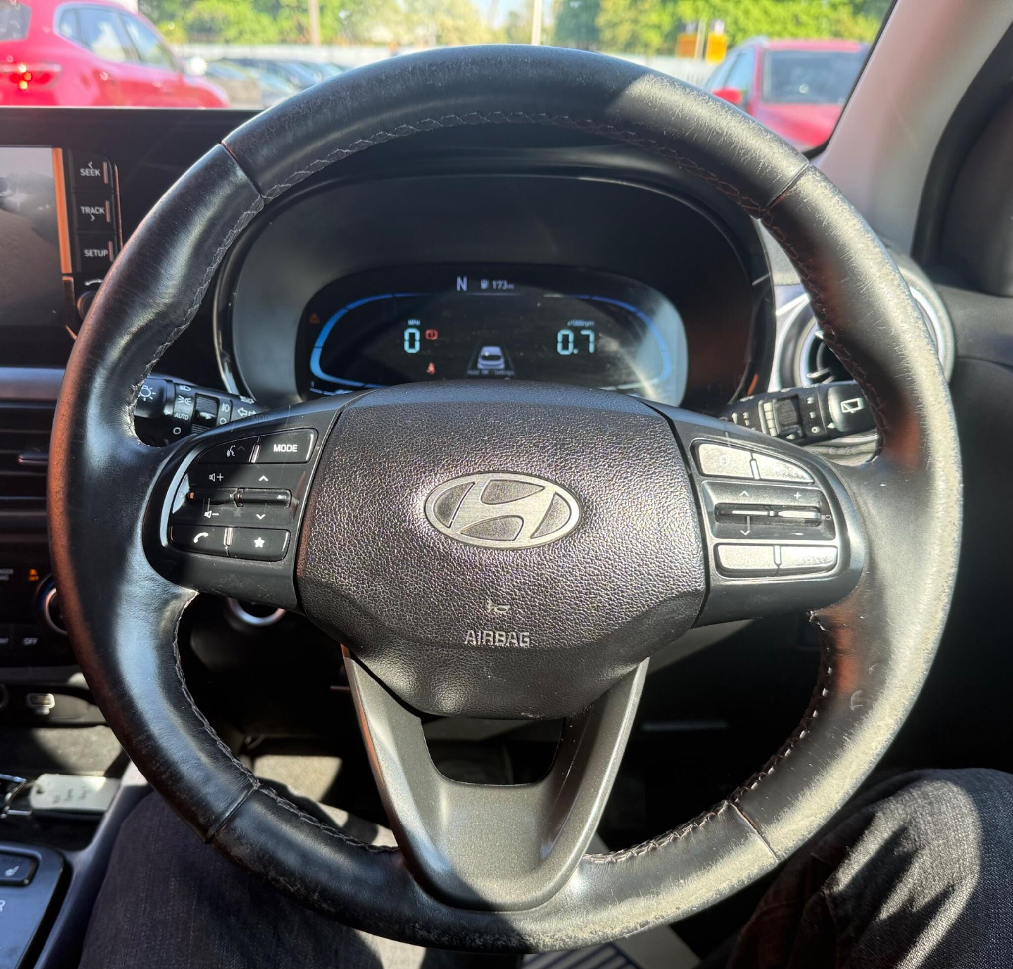 Hyundai I10 view 23