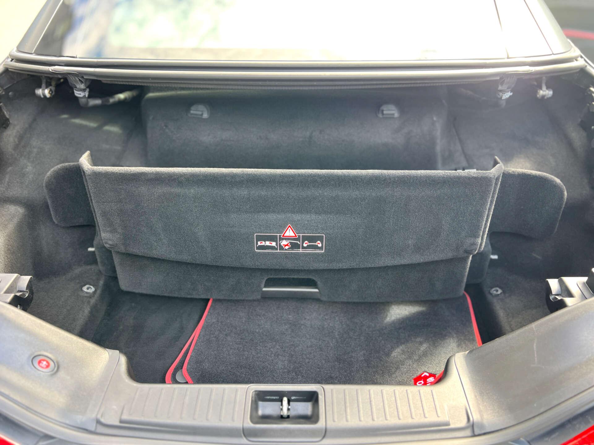Mercedes-Benz SL view 61