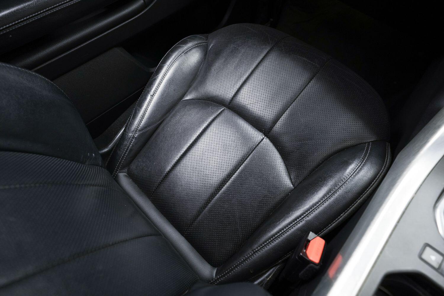 Land Rover Range Rover Evoque view 23