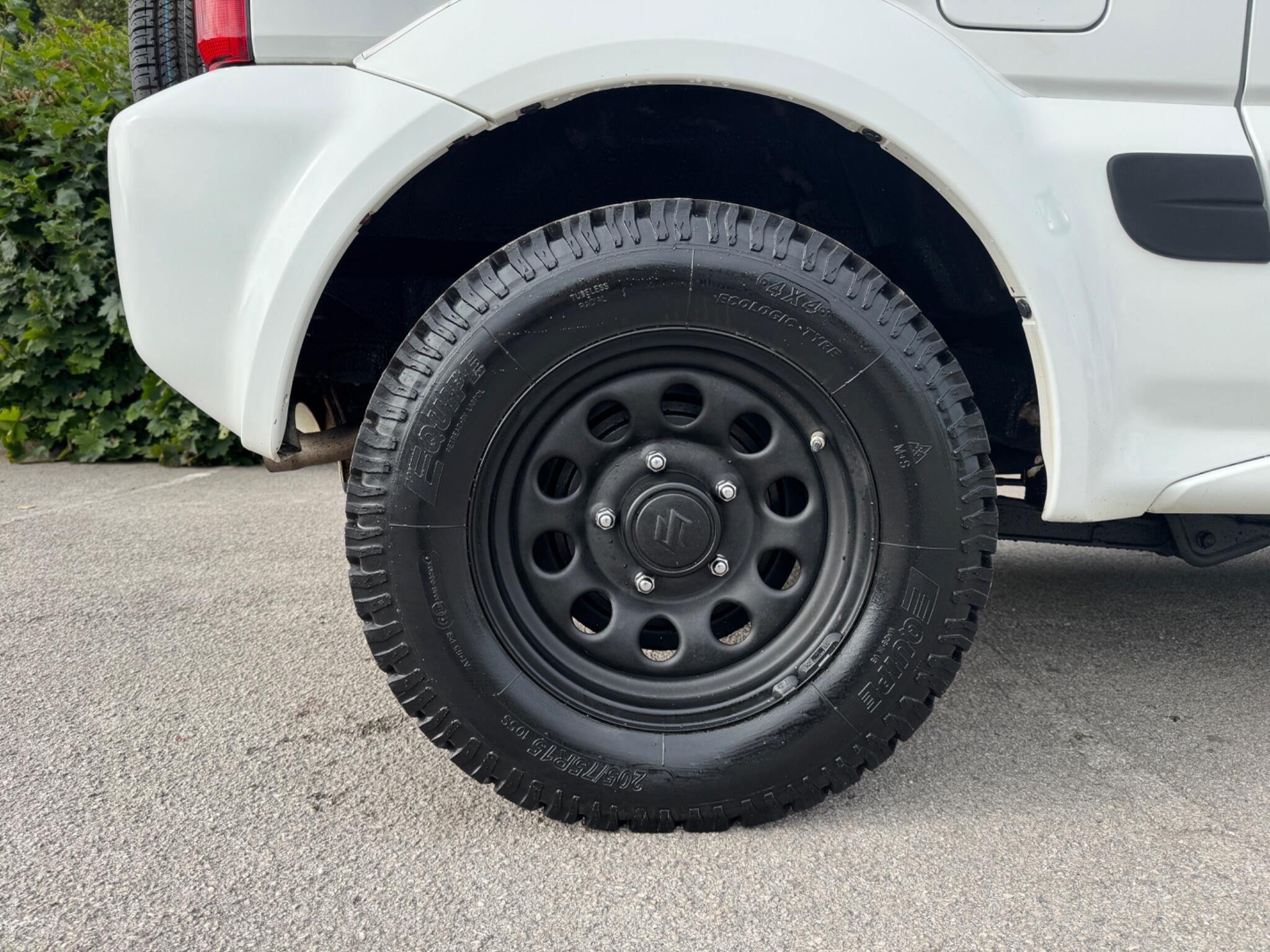 Suzuki Jimny view 5