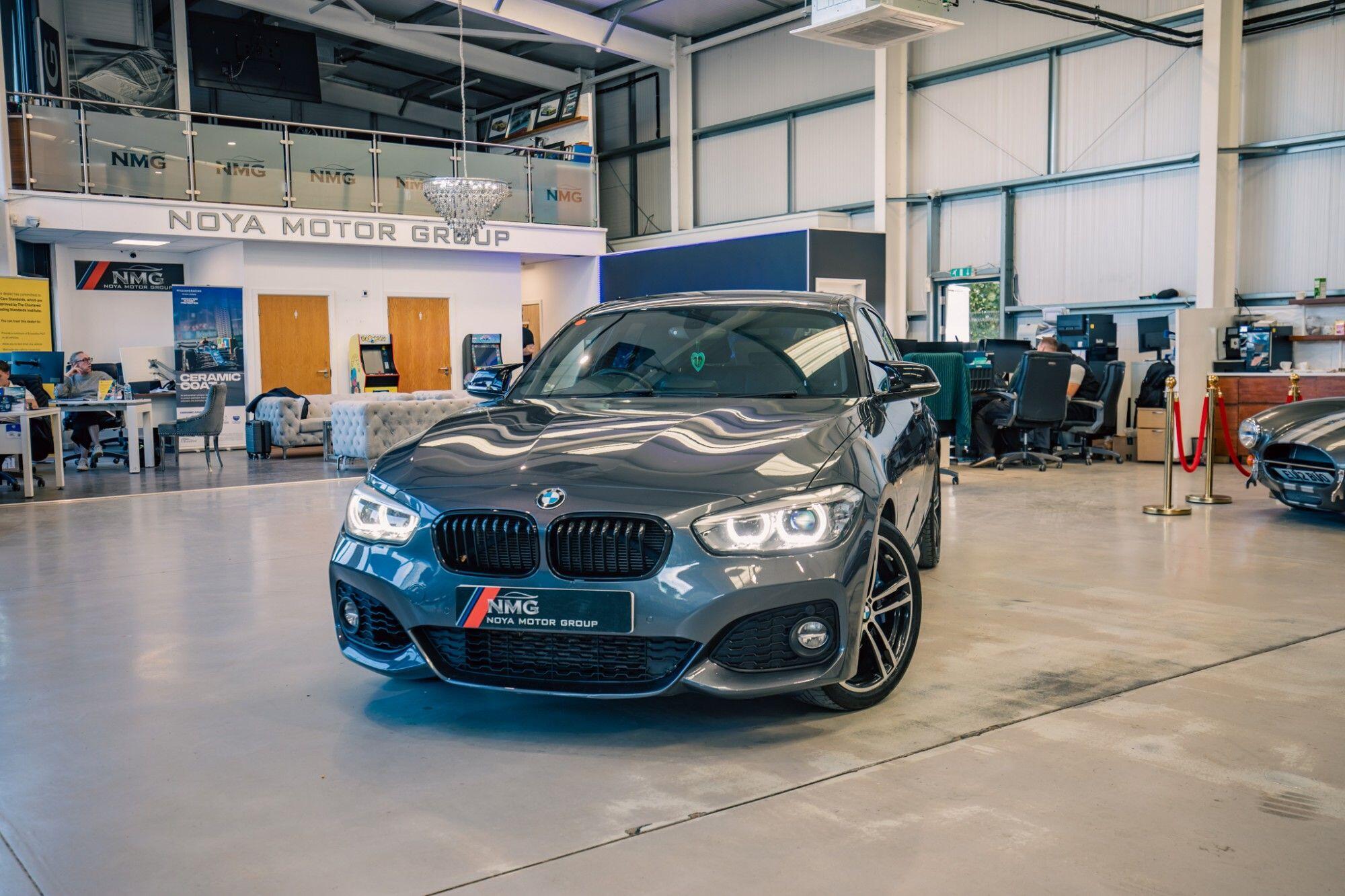 BMW 1 Series view 4