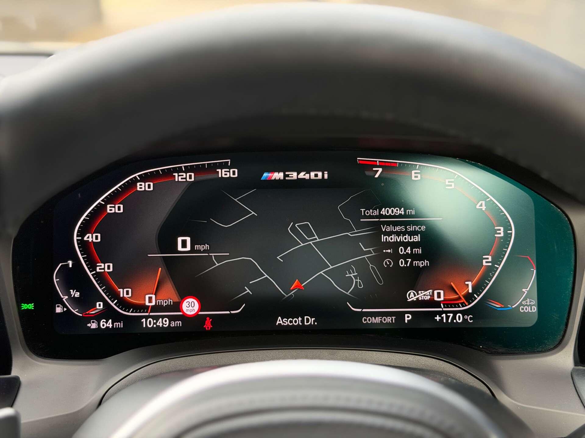 BMW 3 Series view 25