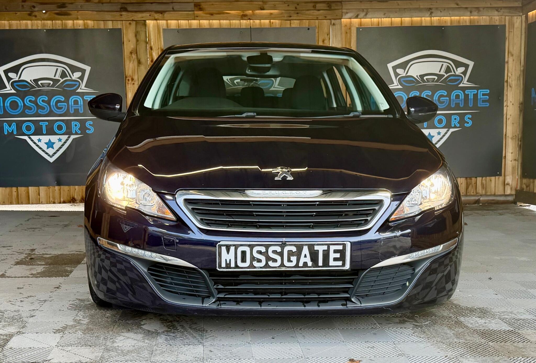Peugeot 308 SW view 5