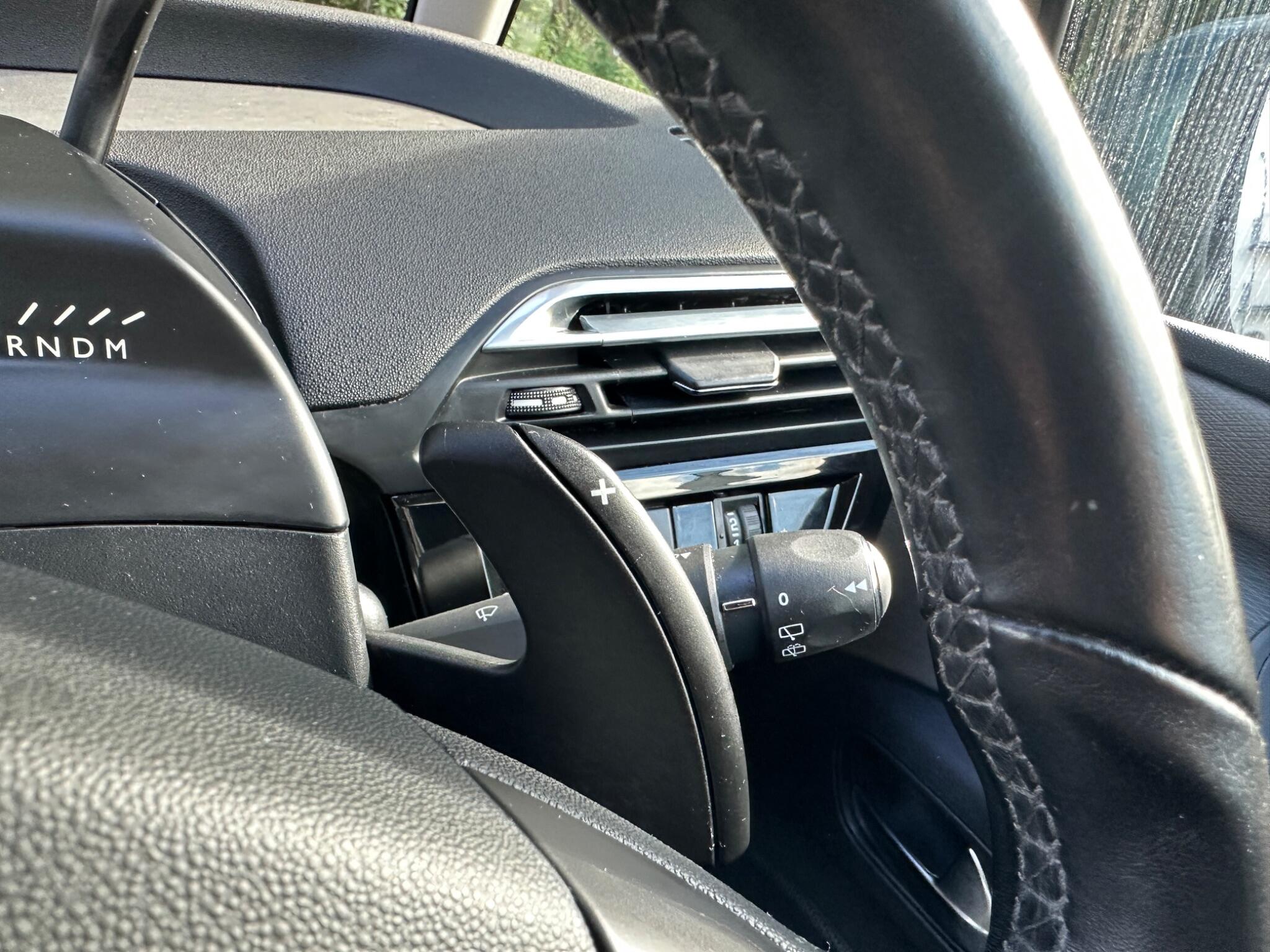 Citroen Grand C4 Picasso view 27