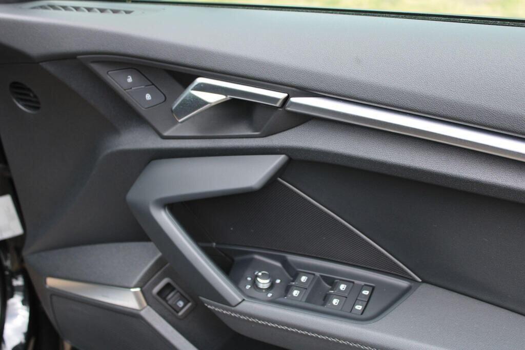 Audi A3 view 5