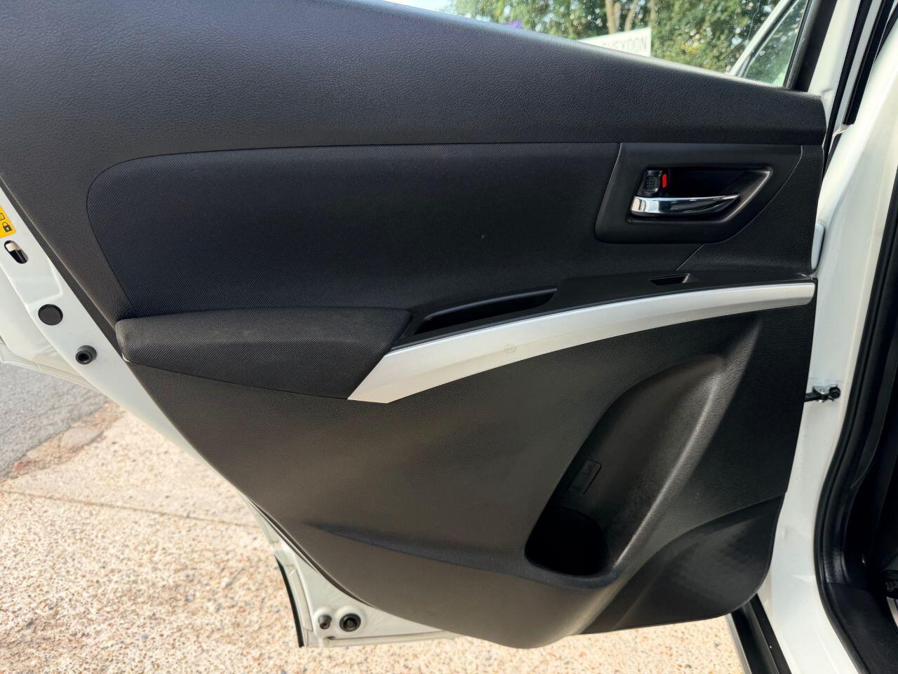 Suzuki SX4 S-Cross view 18