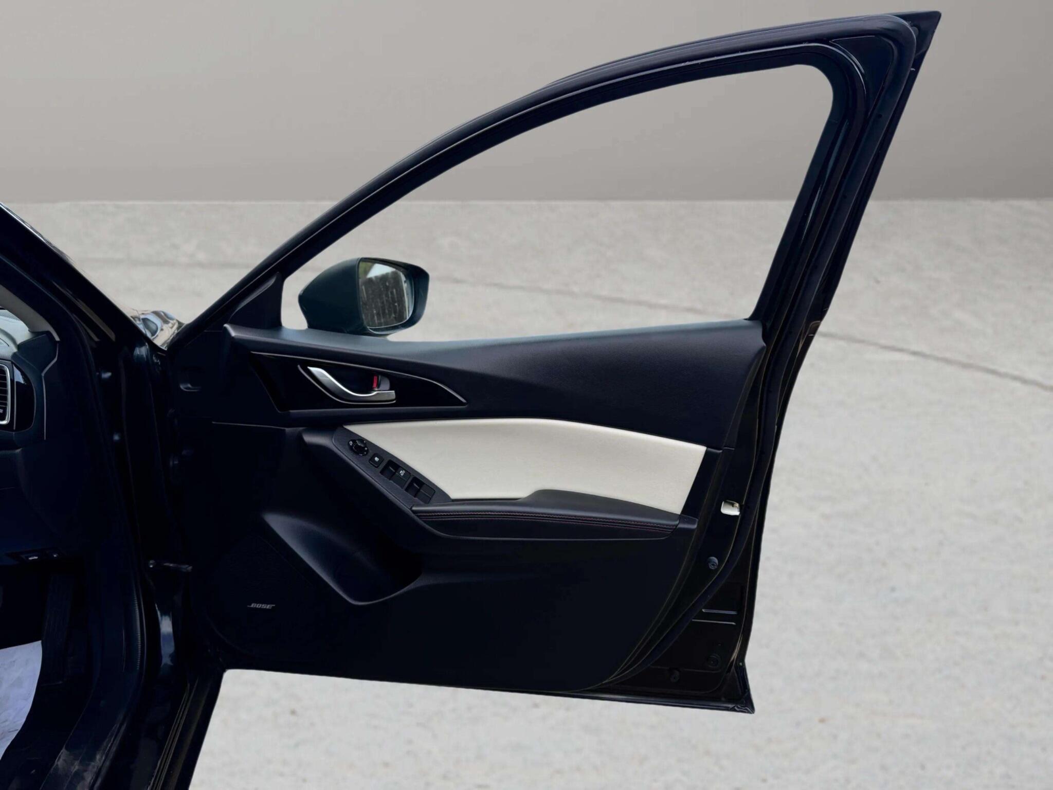 Mazda Skyactiv-G view 53