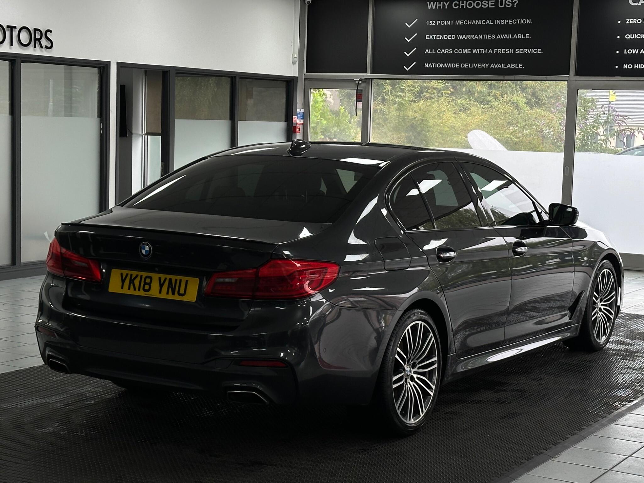 BMW 5 Series view 15