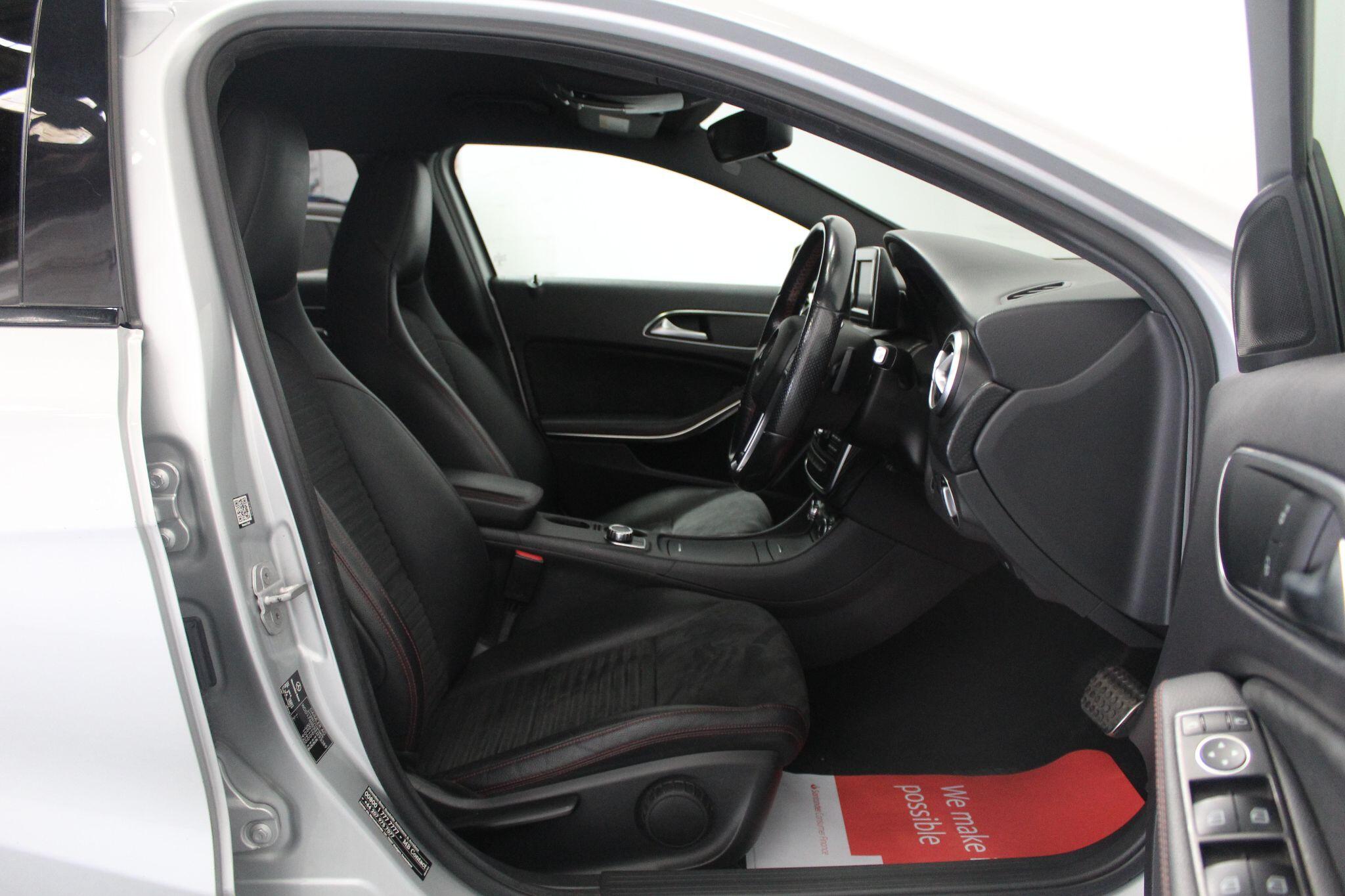 Mercedes-Benz A-Class view 28