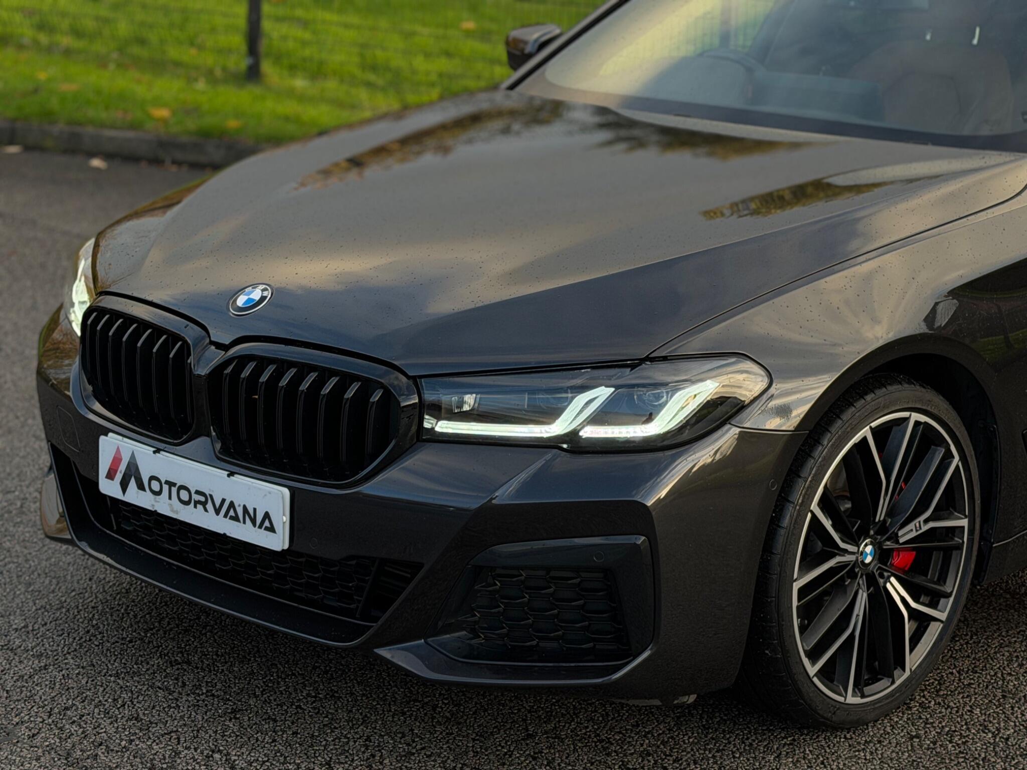 BMW 5 Series view 50