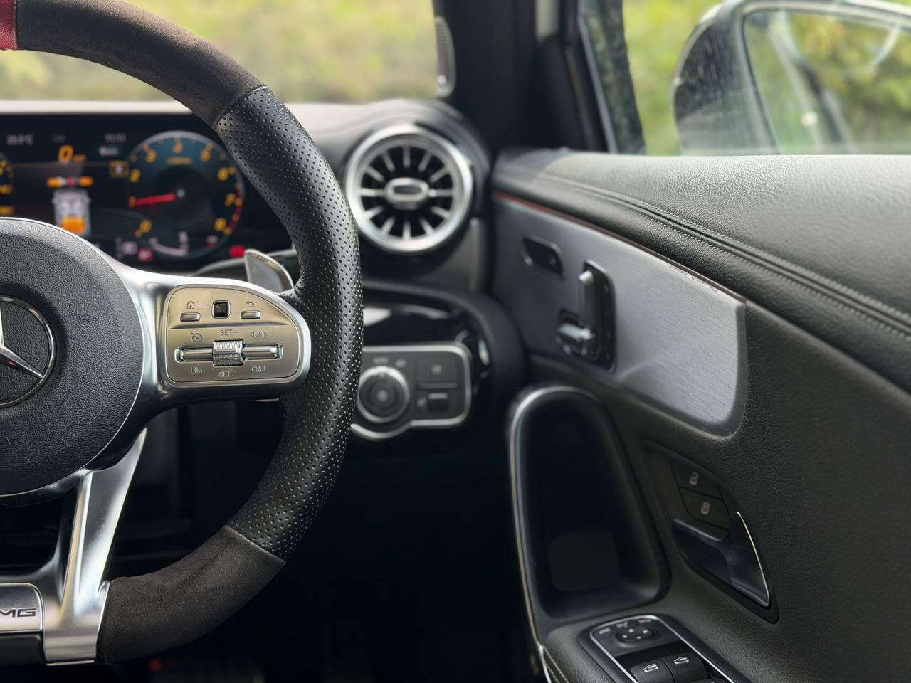 Mercedes-Benz A-Class view 31