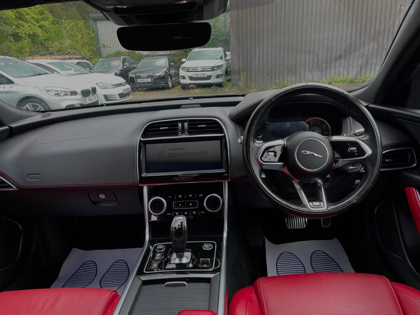 Jaguar XE view 21