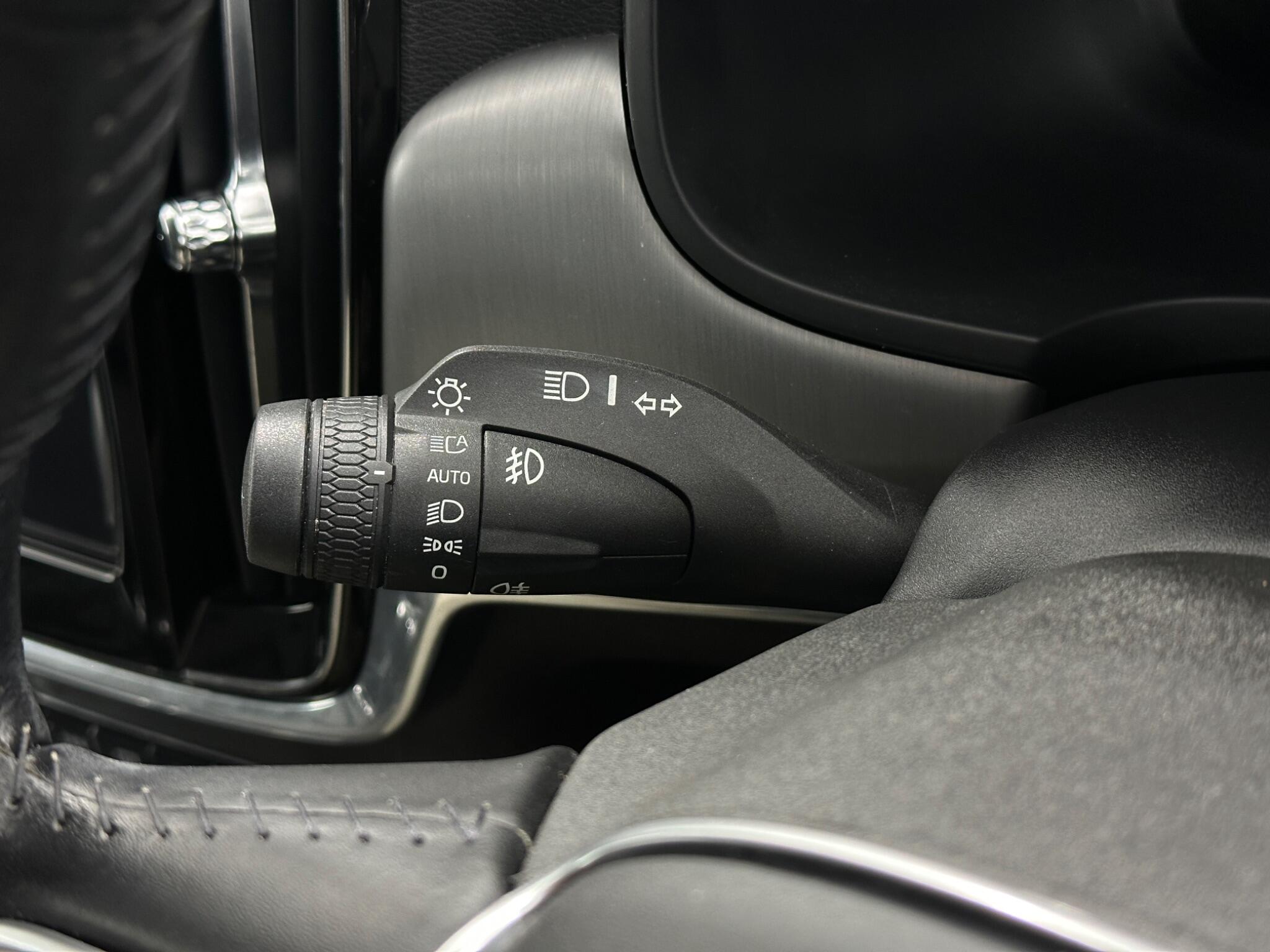 Volvo V90 view 14