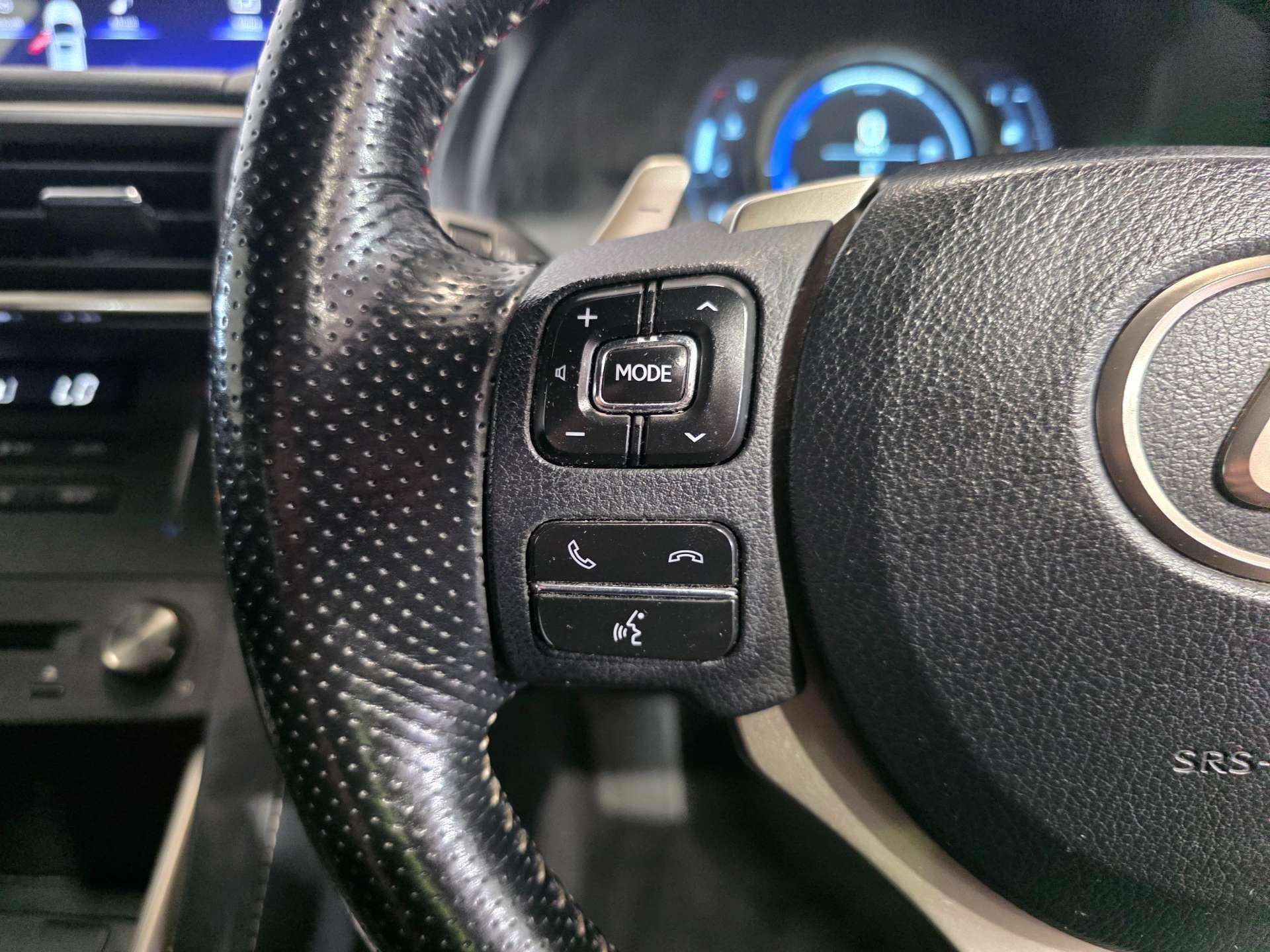Lexus Is view 19