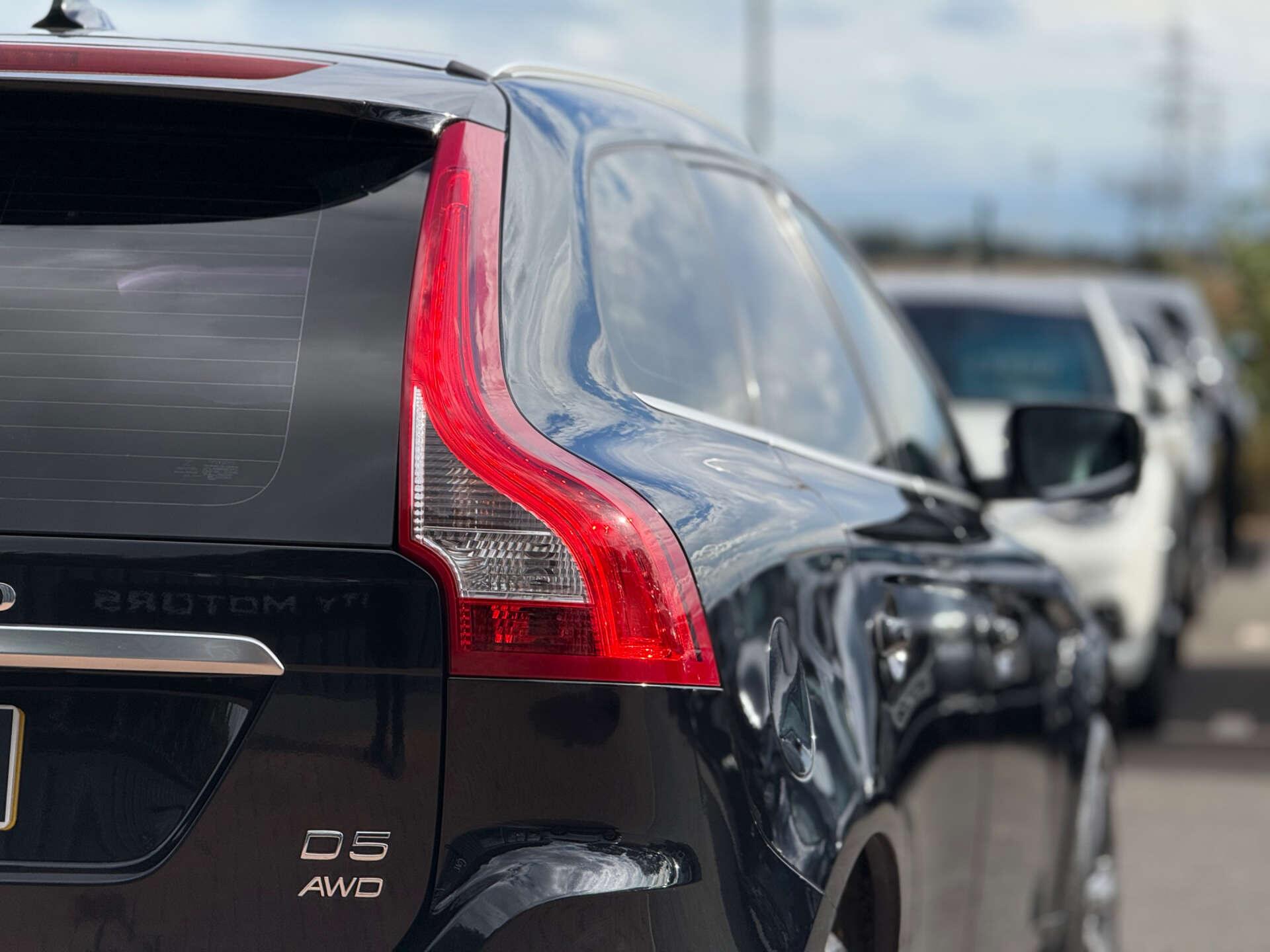 Volvo XC60 view 24