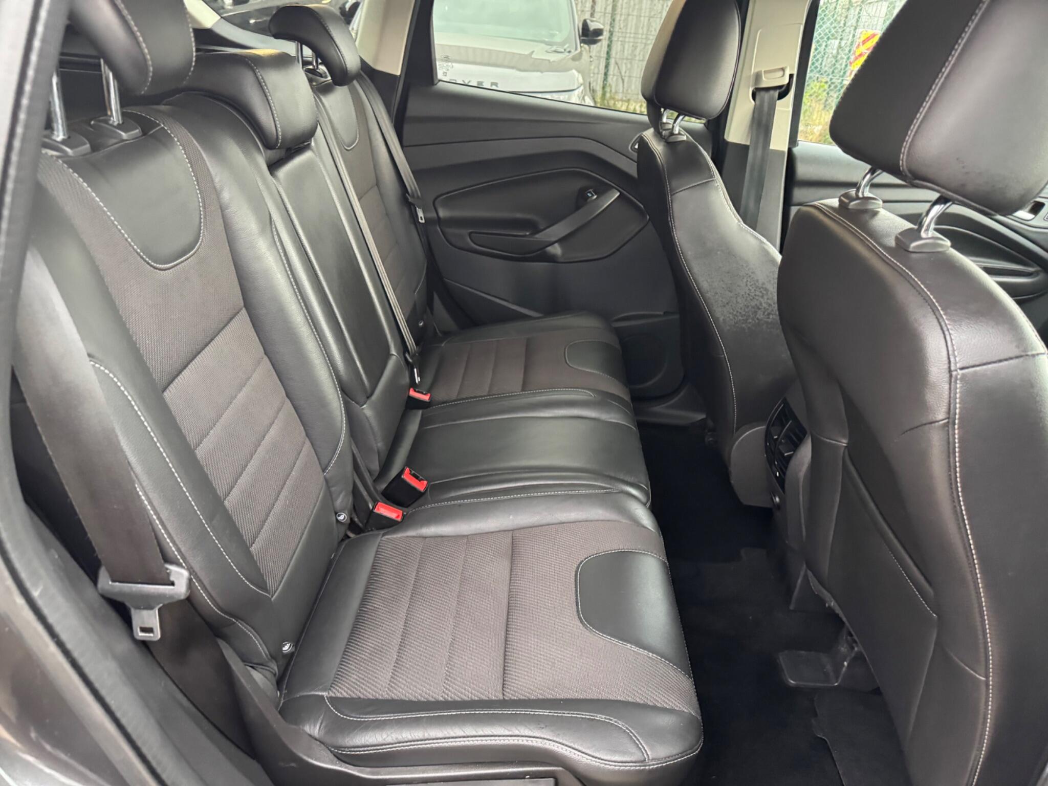 Ford Kuga view 27