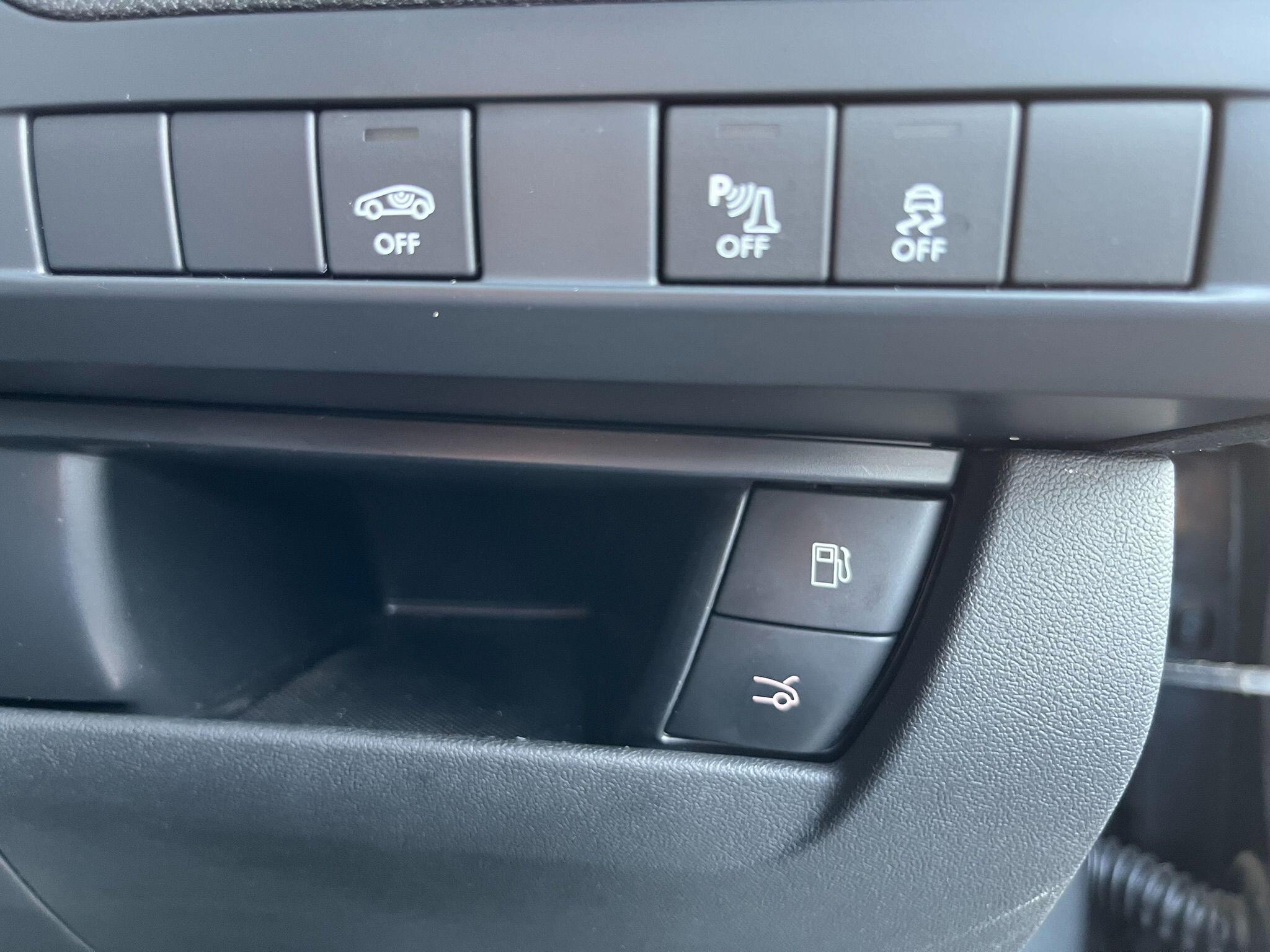 Citroen DS5 view 19
