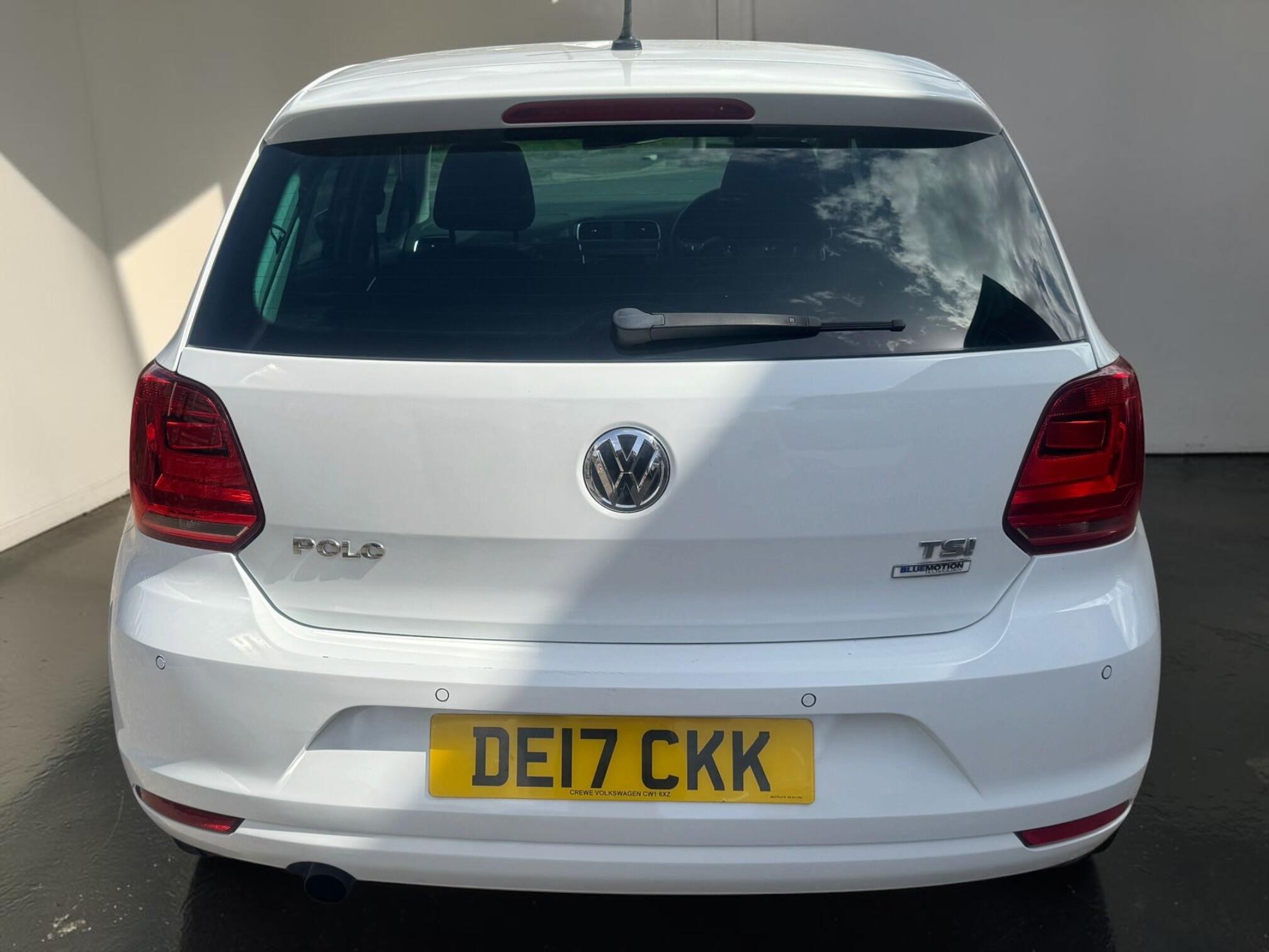 Volkswagen Polo view 7
