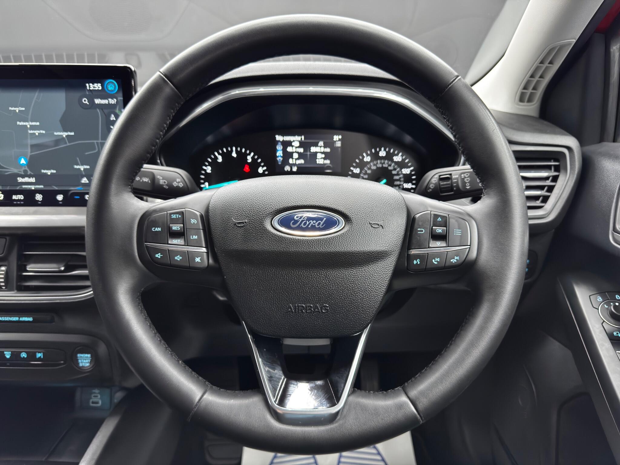 Ford Focus view 19