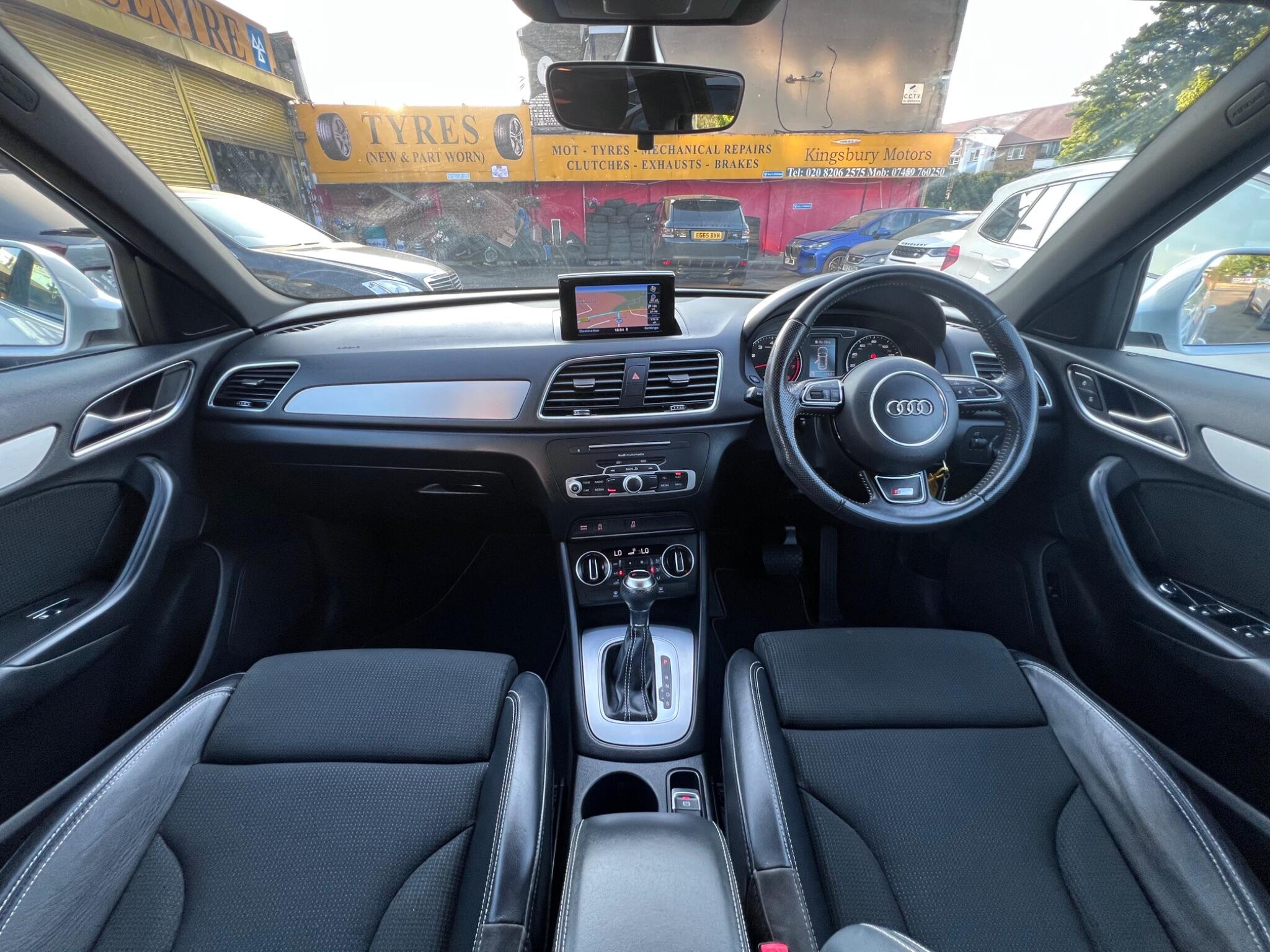 Audi Q3 view 2