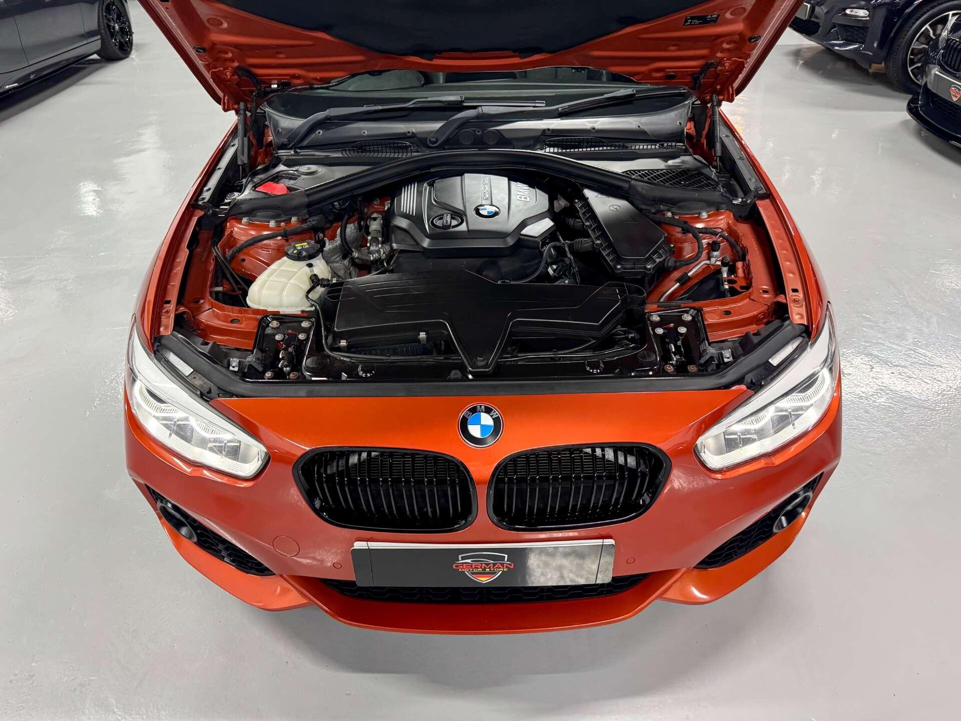 BMW 1 Series view 28