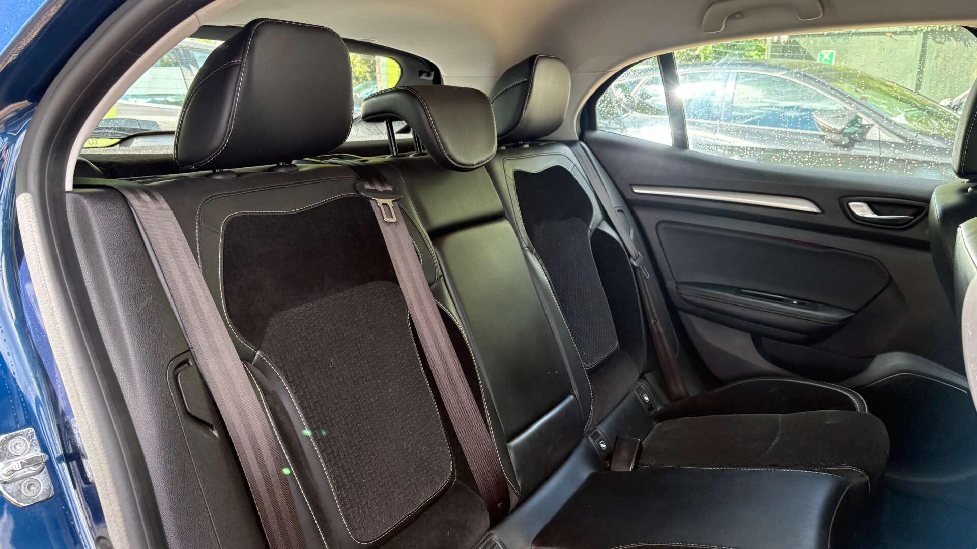 Renault Megane view 10
