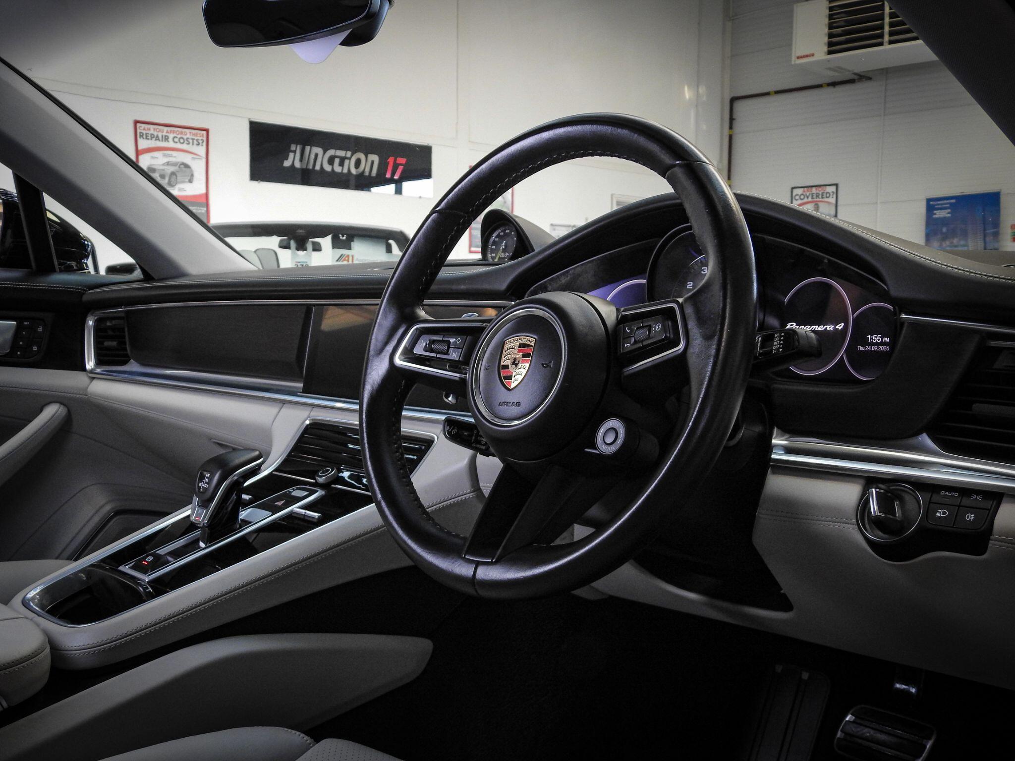 Porsche Panamera view 24