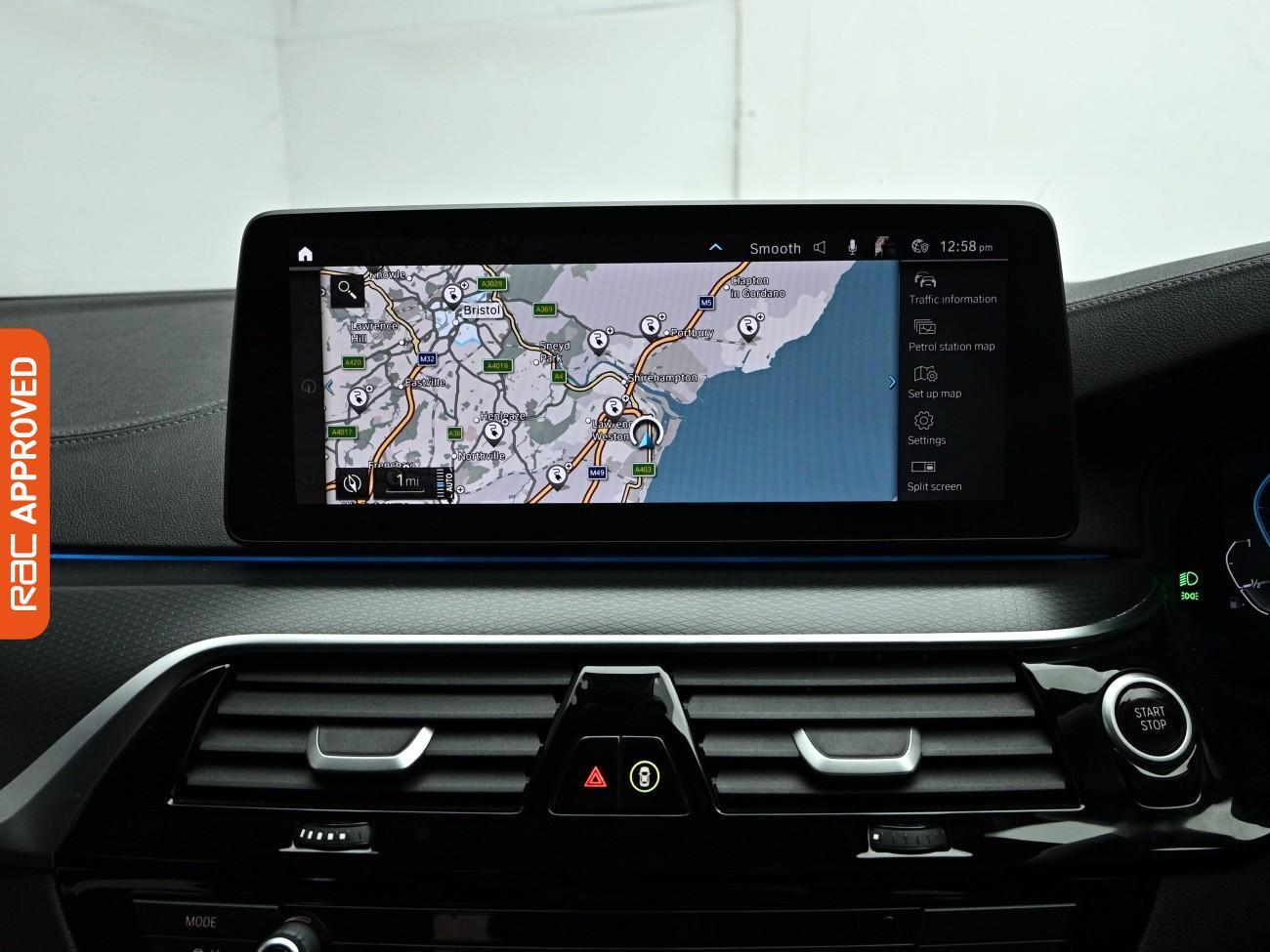 BMW 5 Series view 3
