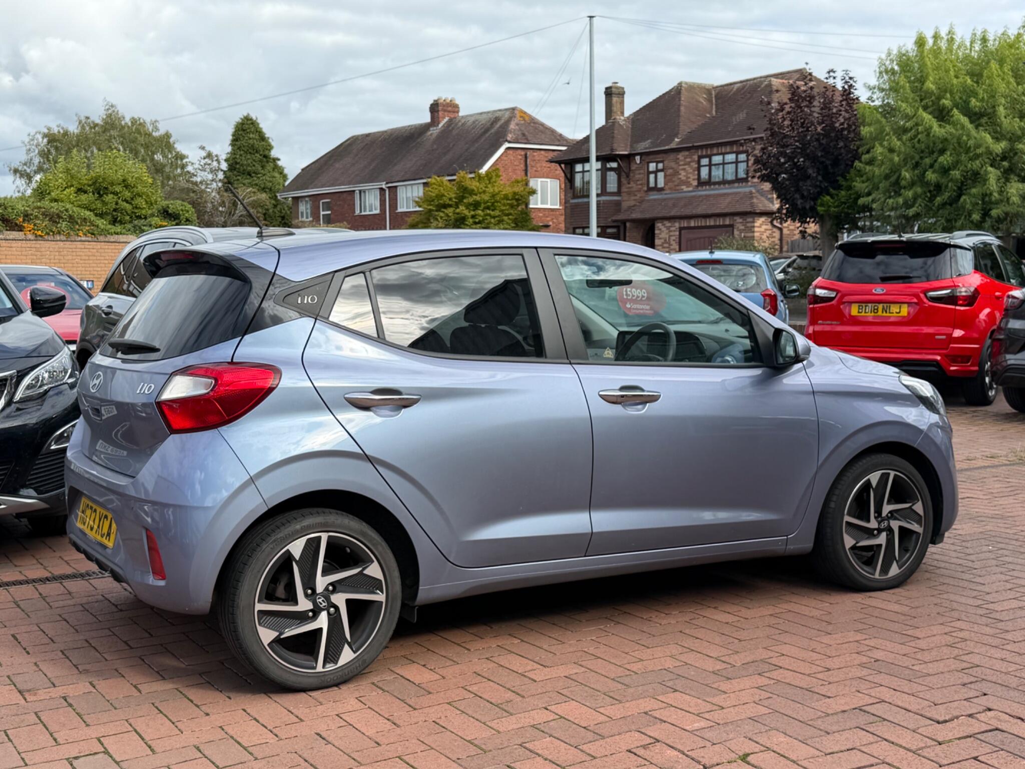 Hyundai i10 view 20