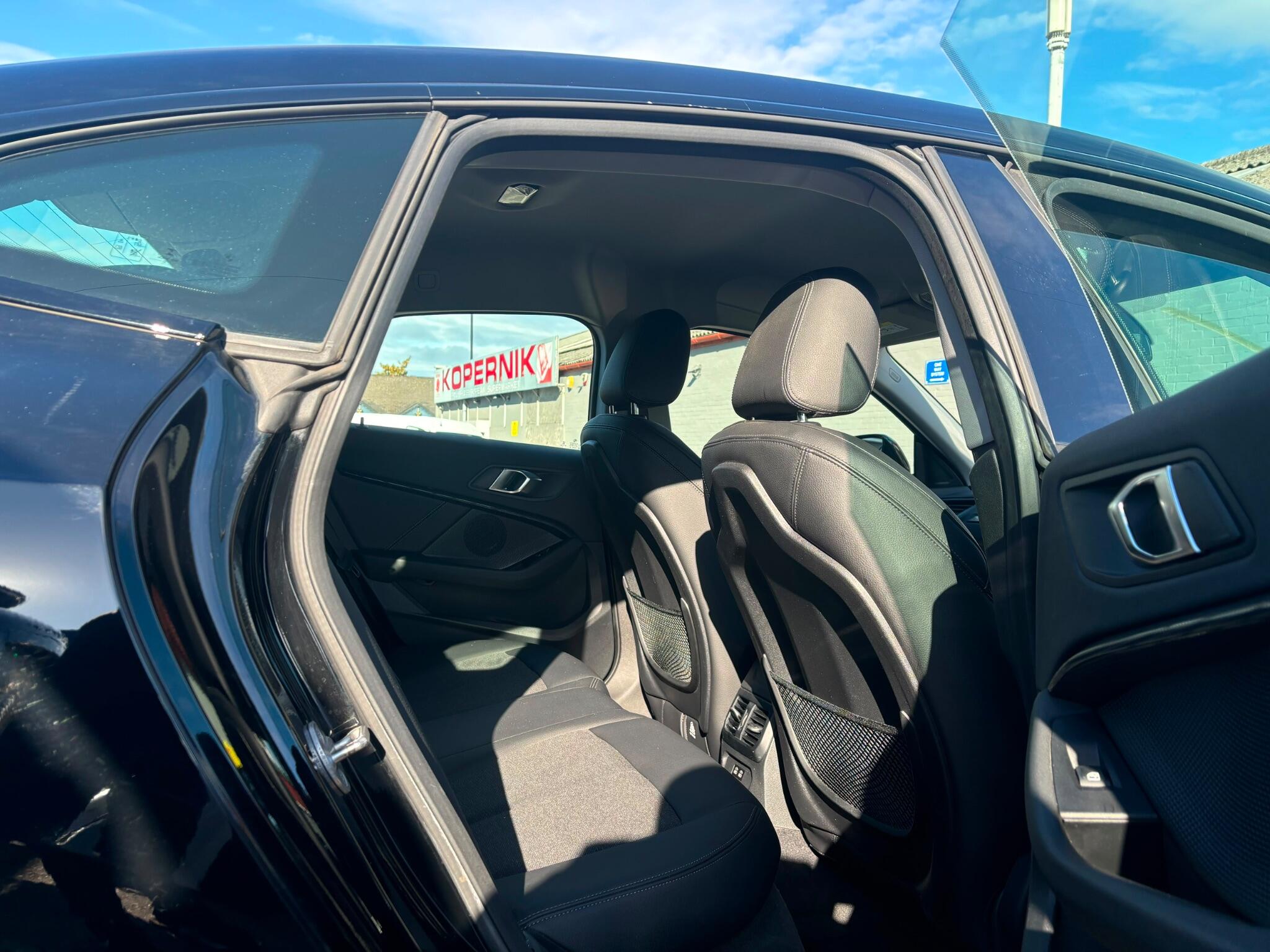 BMW 2 Series view 3