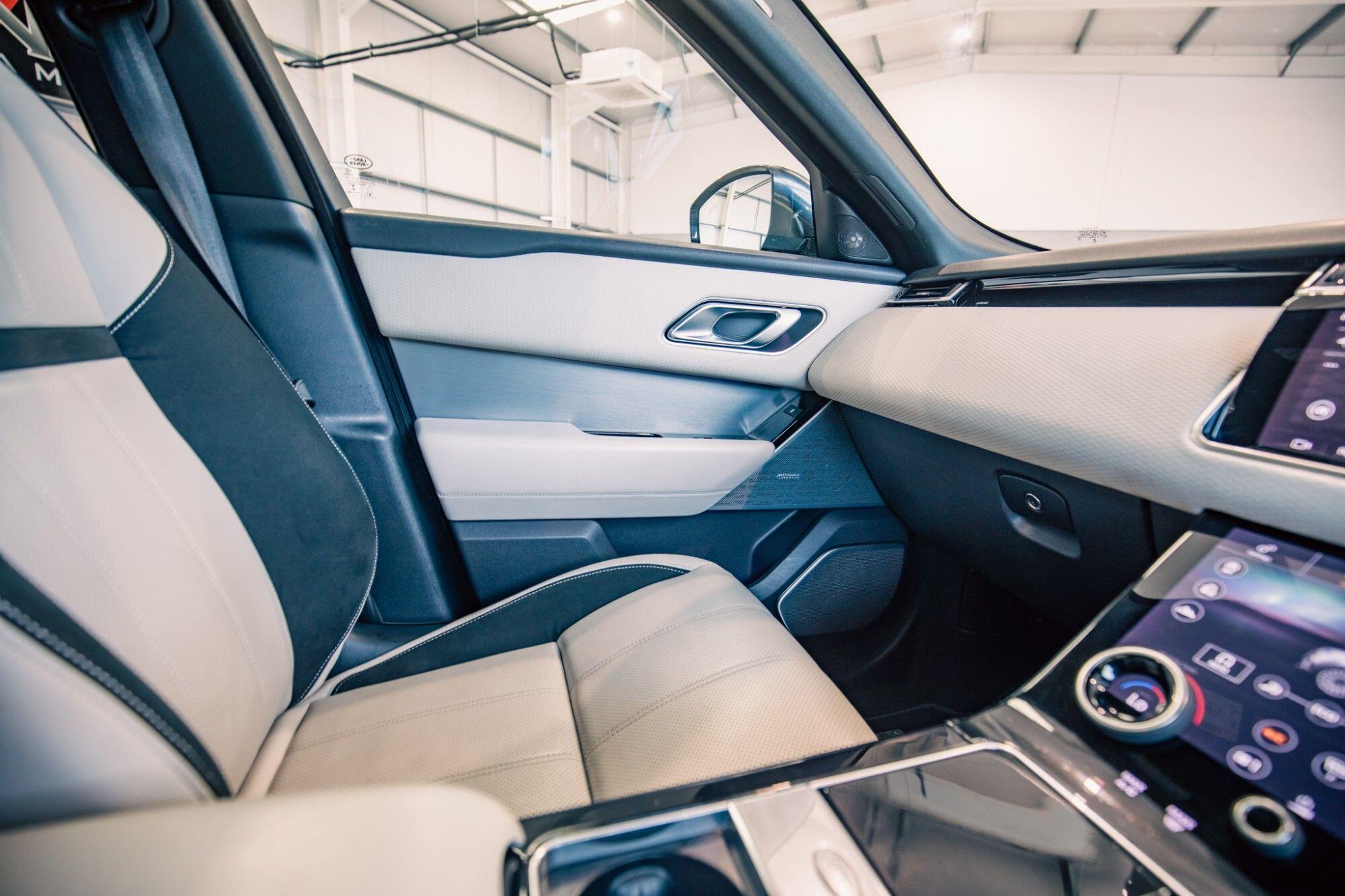 Land Rover Range Rover Velar view 20