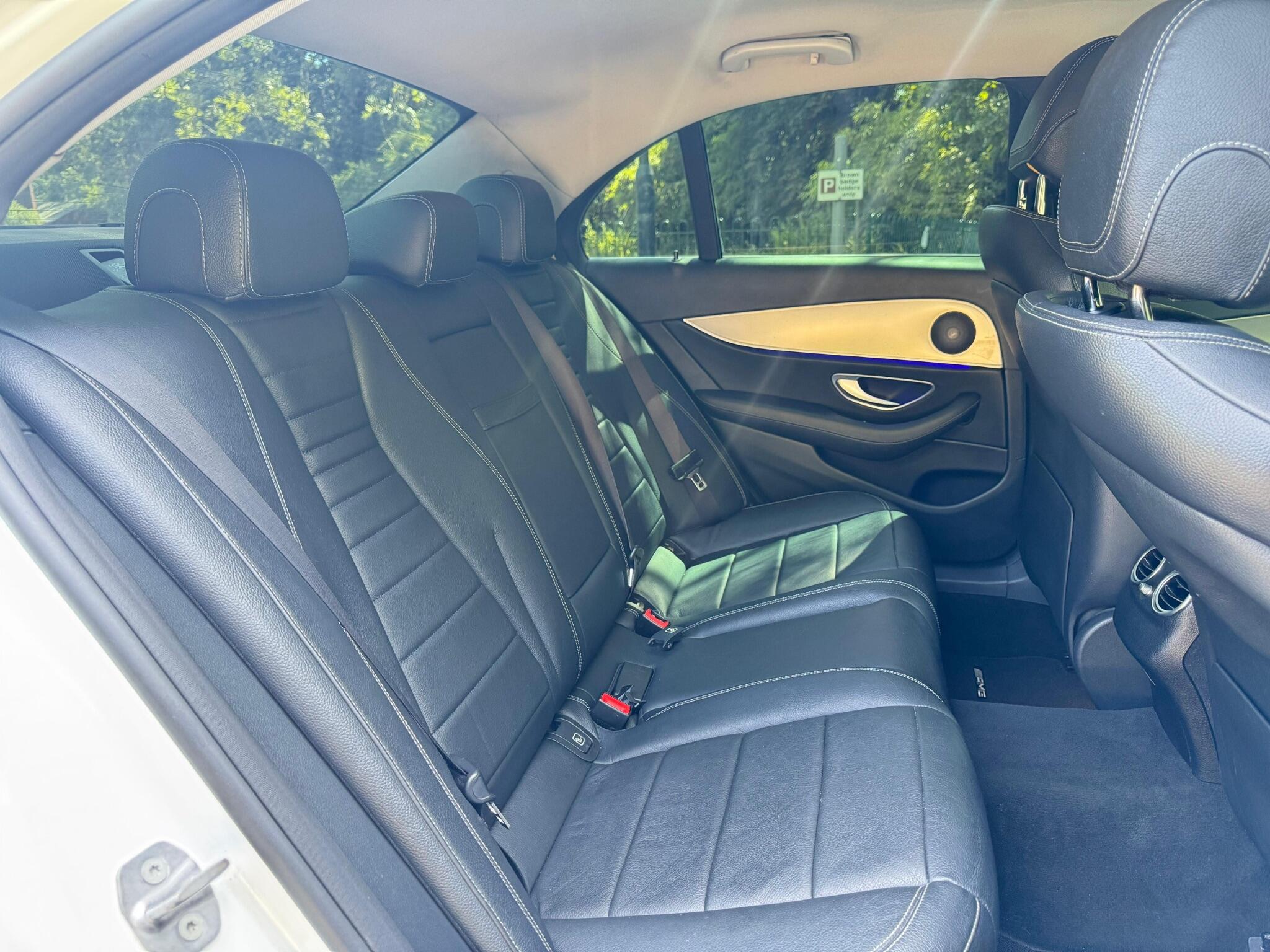 Mercedes-Benz E-Class view 21