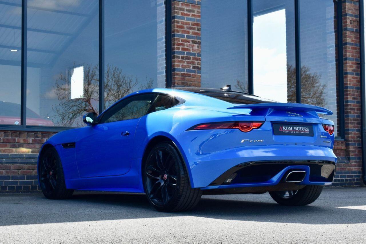 Jaguar F-Type view 44