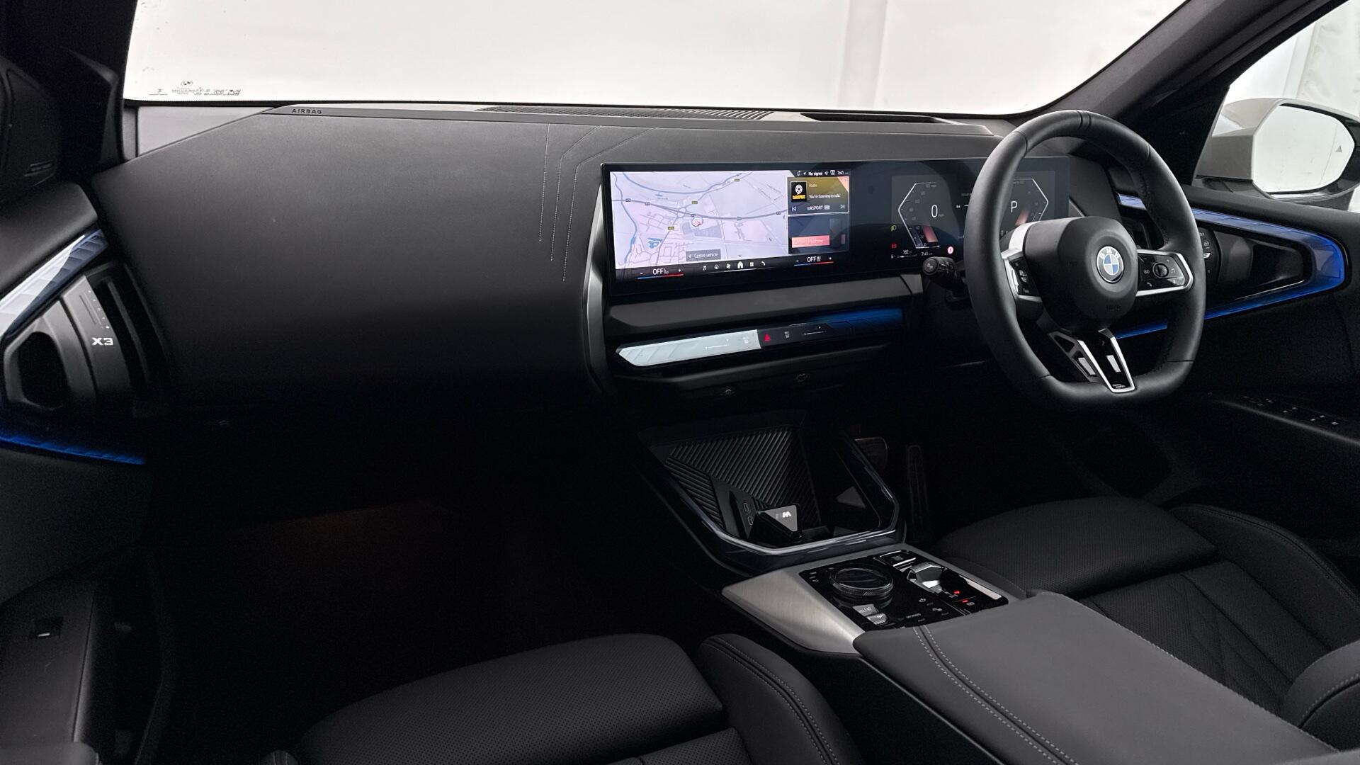 BMW X3 view 7