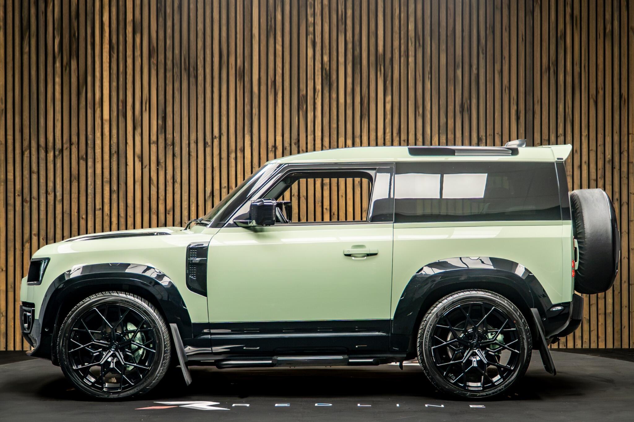Land Rover Defender view 7