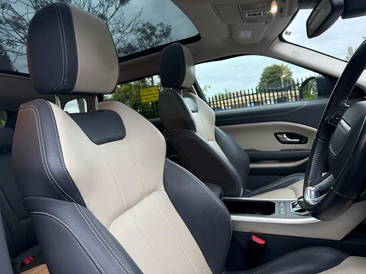 Land Rover Range Rover Evoque view 14