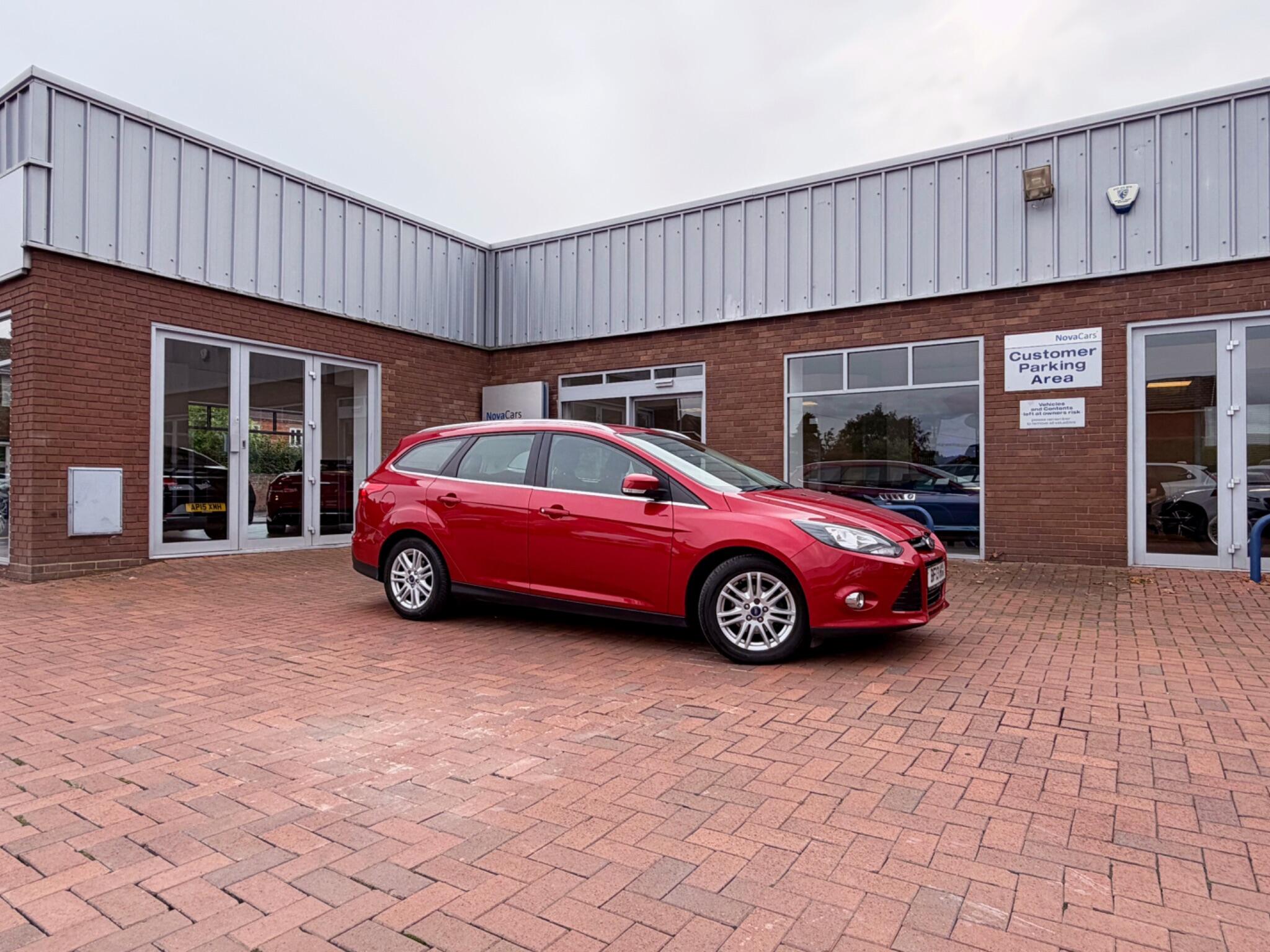 Ford Focus view 89