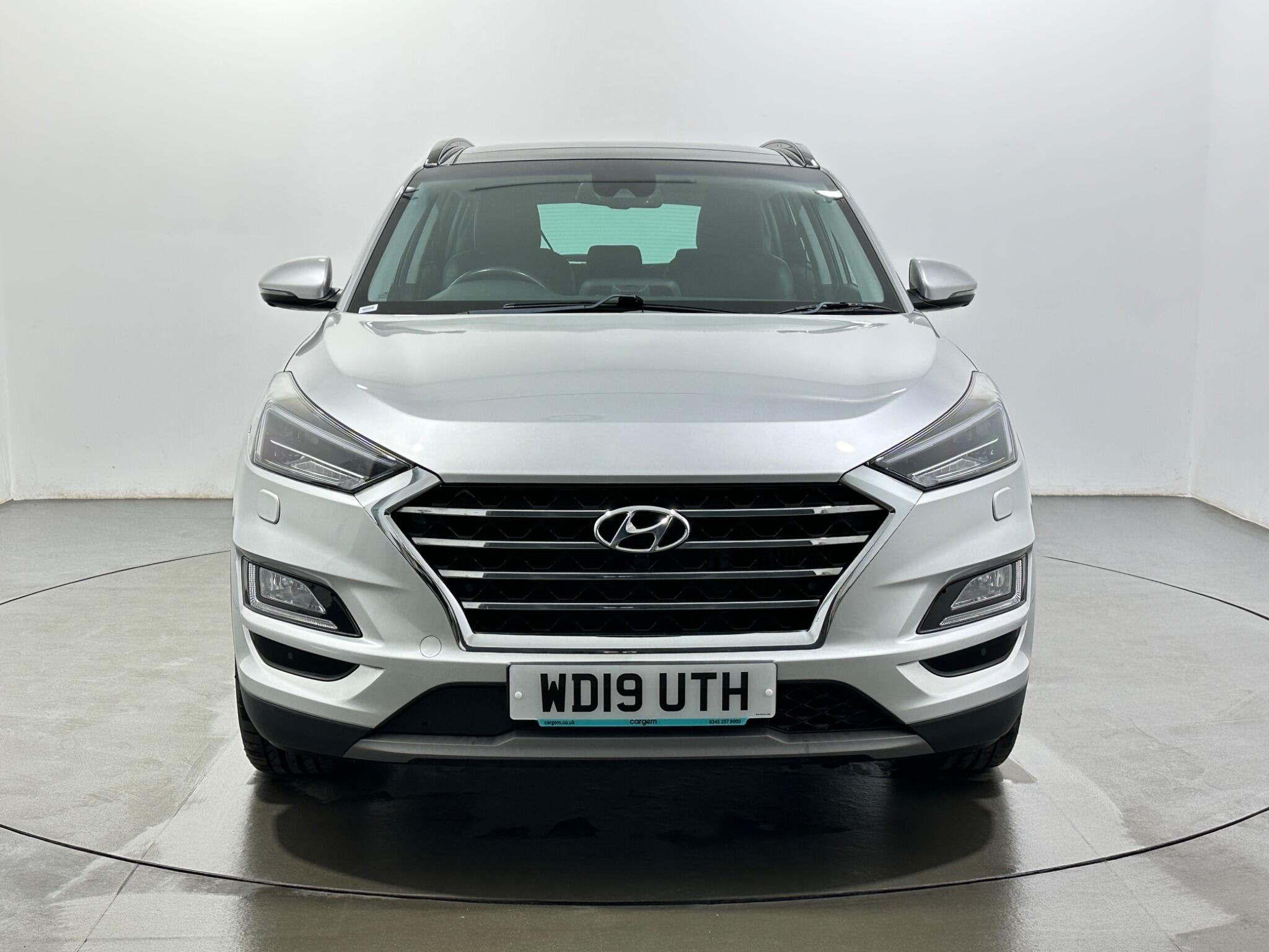 Hyundai Tucson view 3