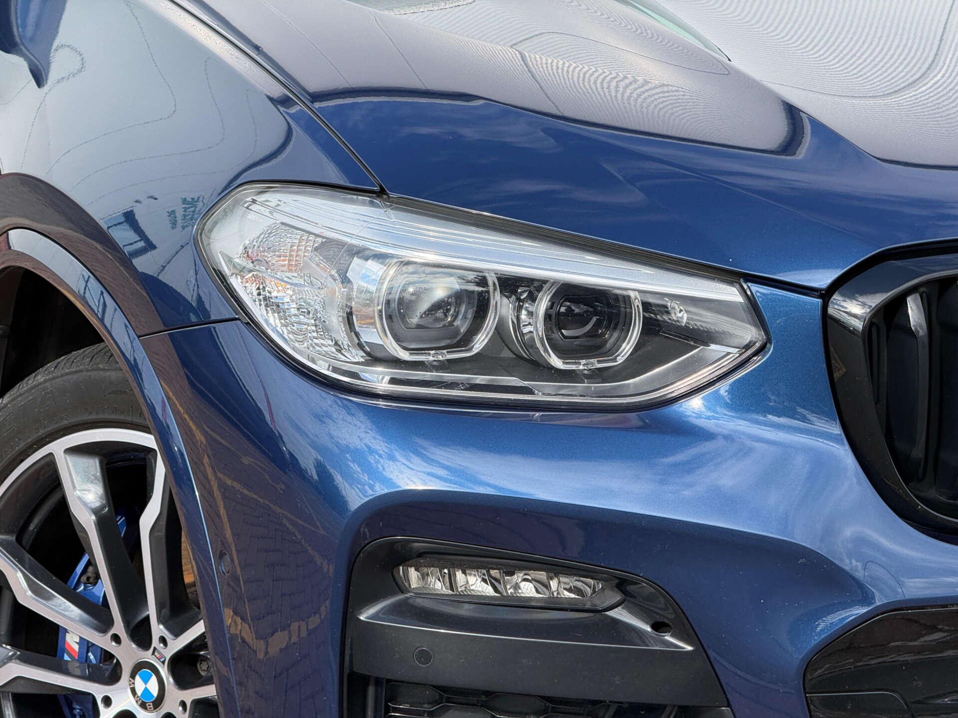 BMW X4 view 19