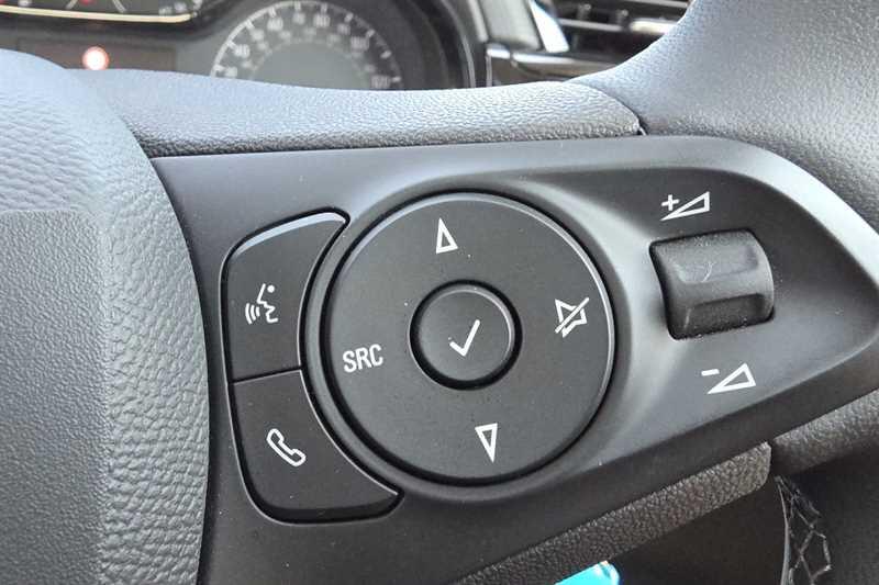 Vauxhall Corsa view 22