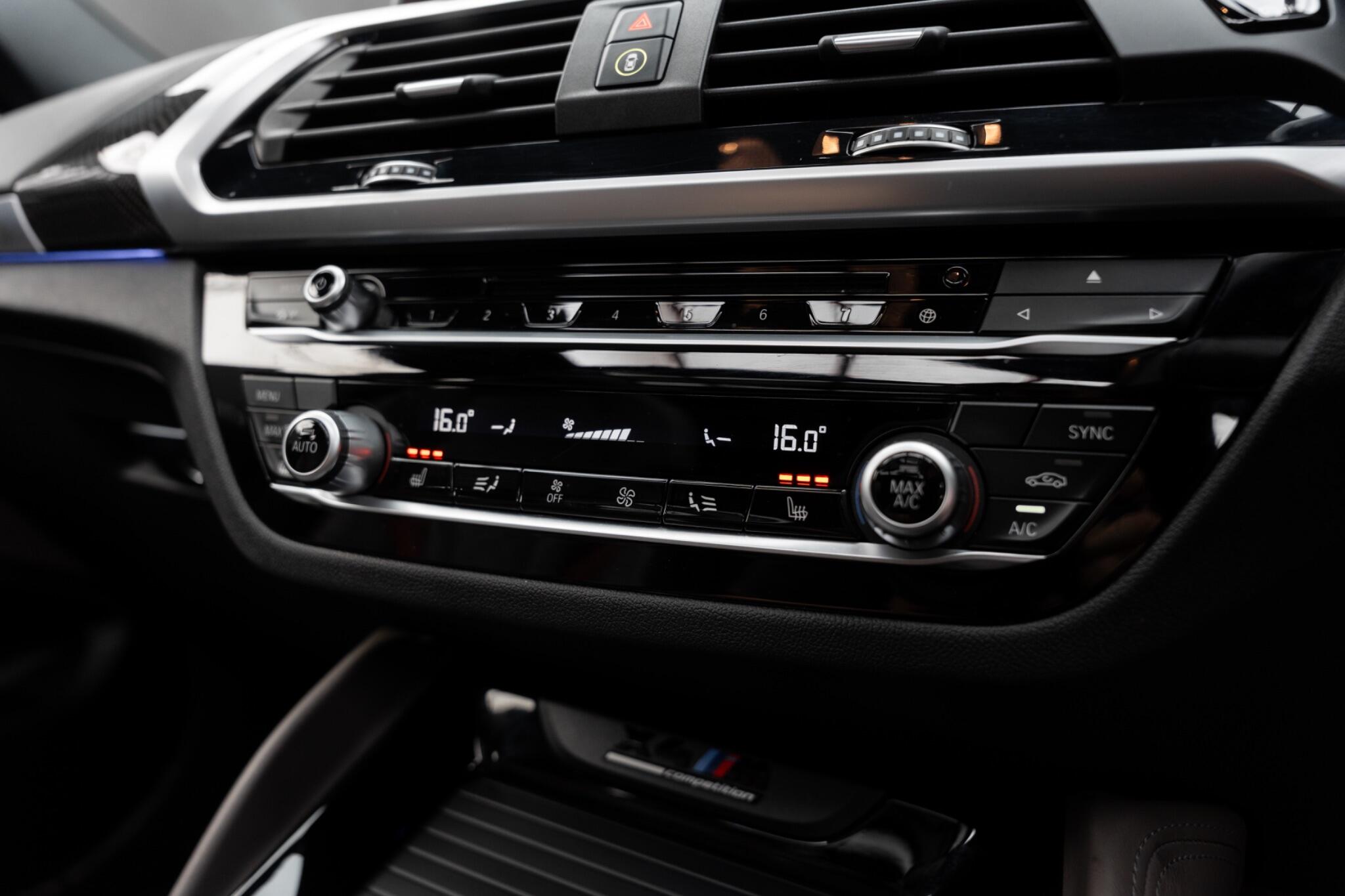 BMW X4 M view 27
