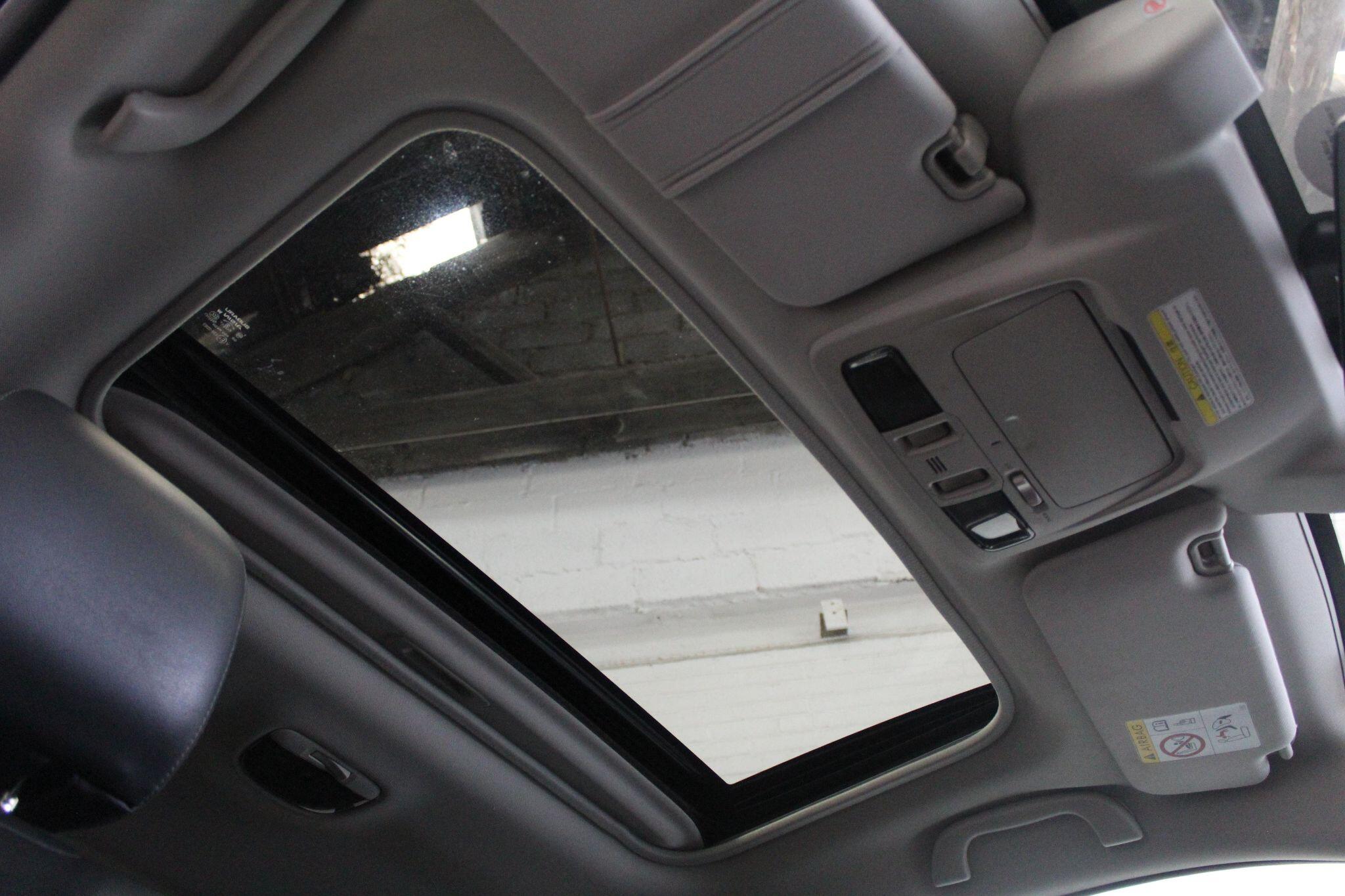 Subaru Outback view 30