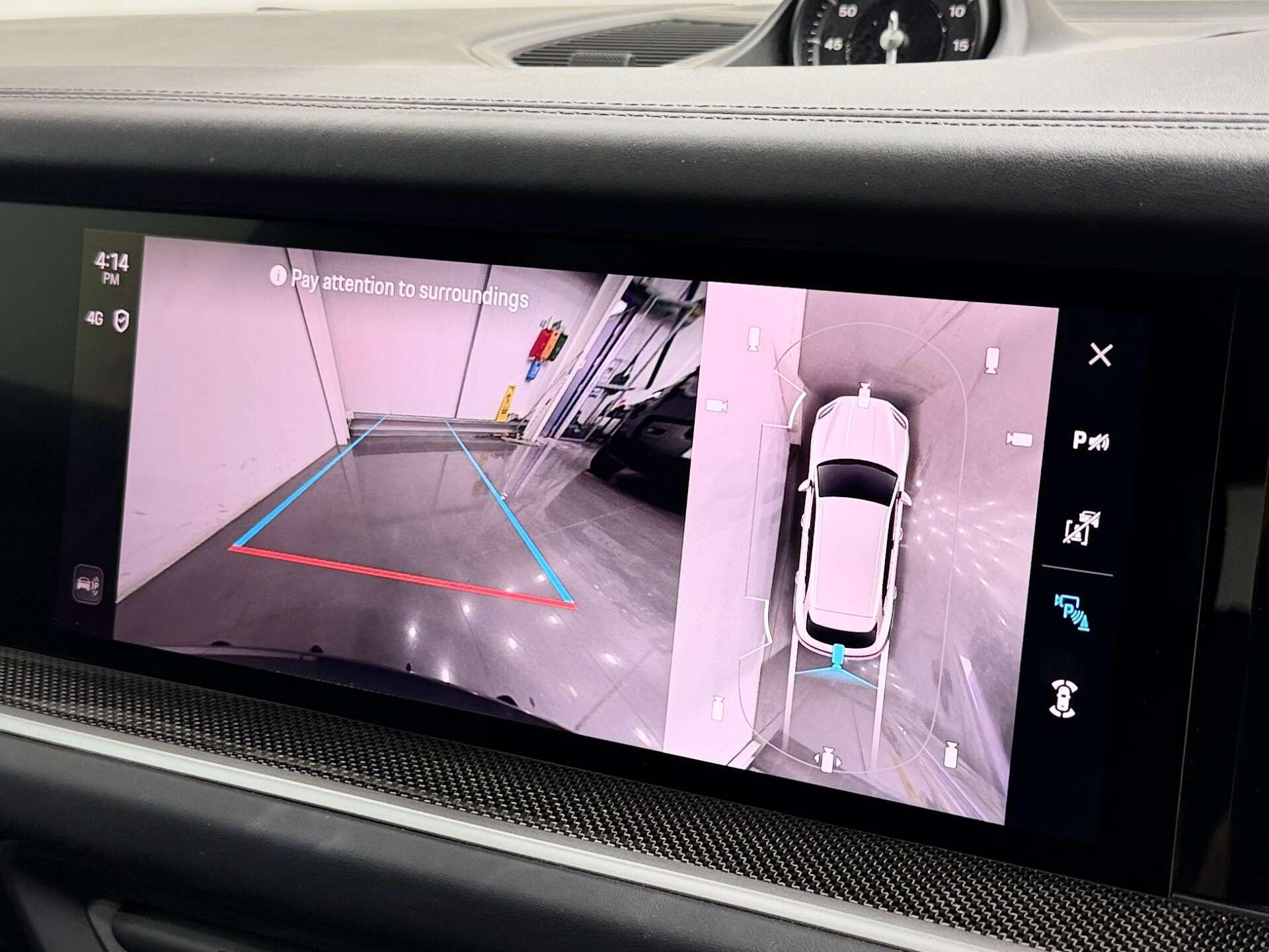 Porsche Cayenne view 57