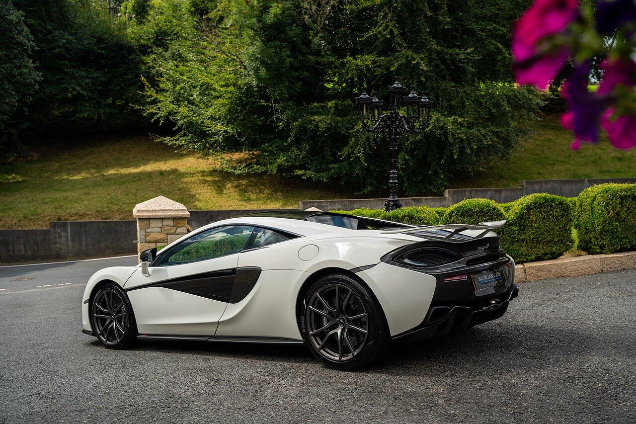 McLaren 570S view 99