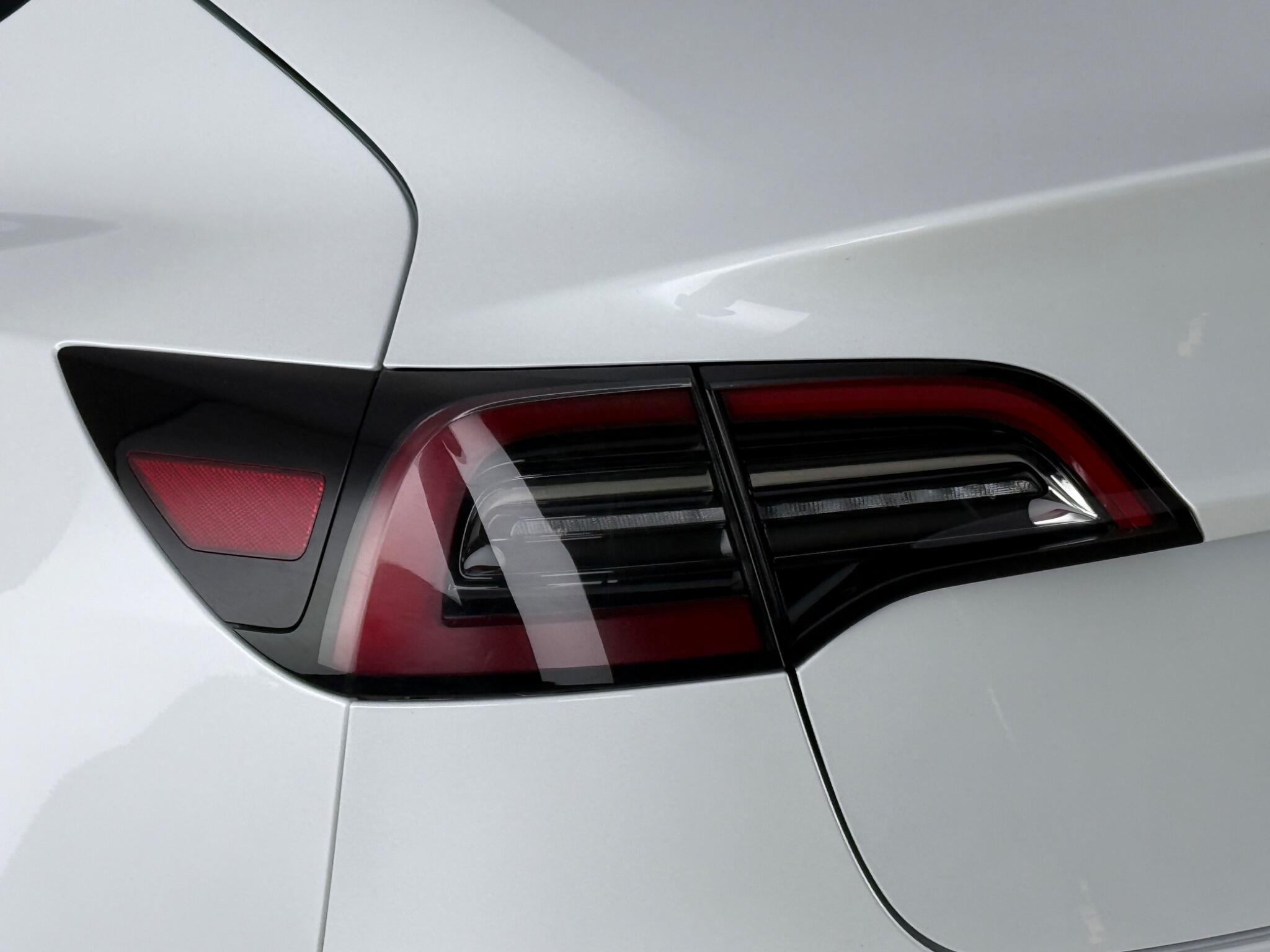 Tesla Model 3 view 14