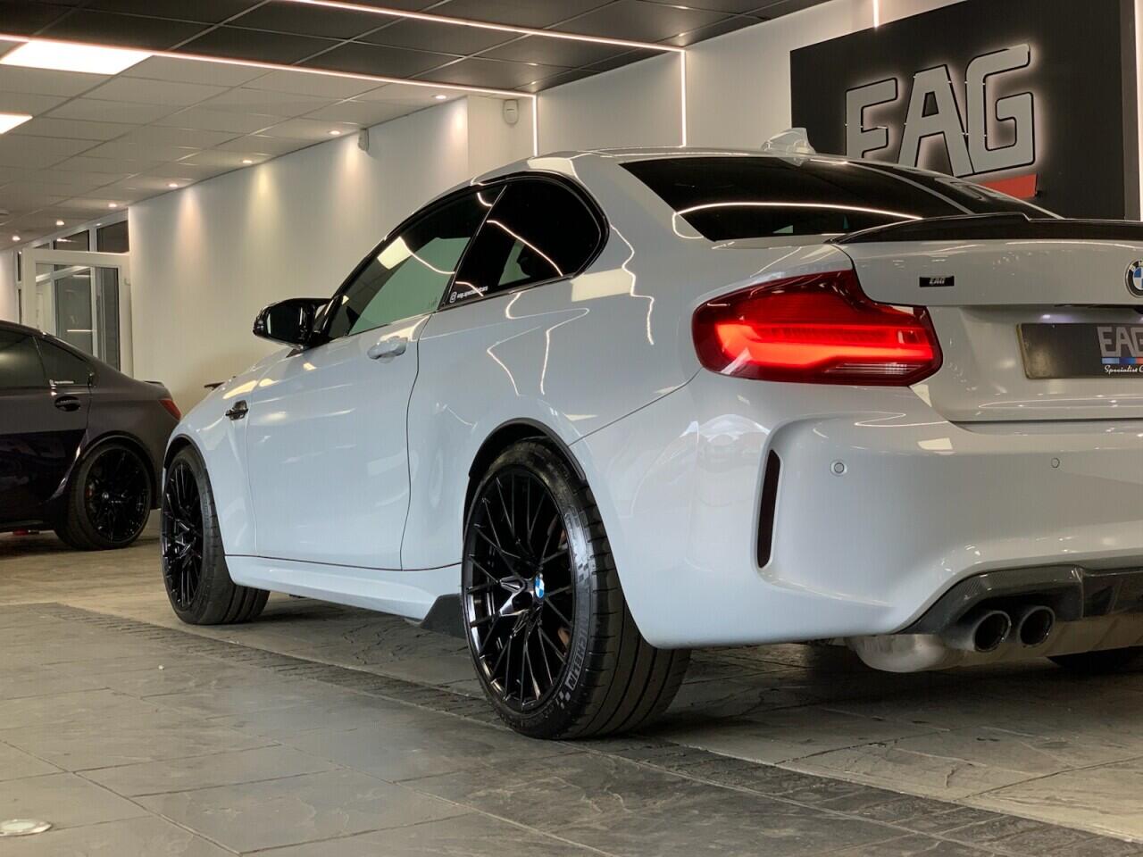 BMW M2 view 7